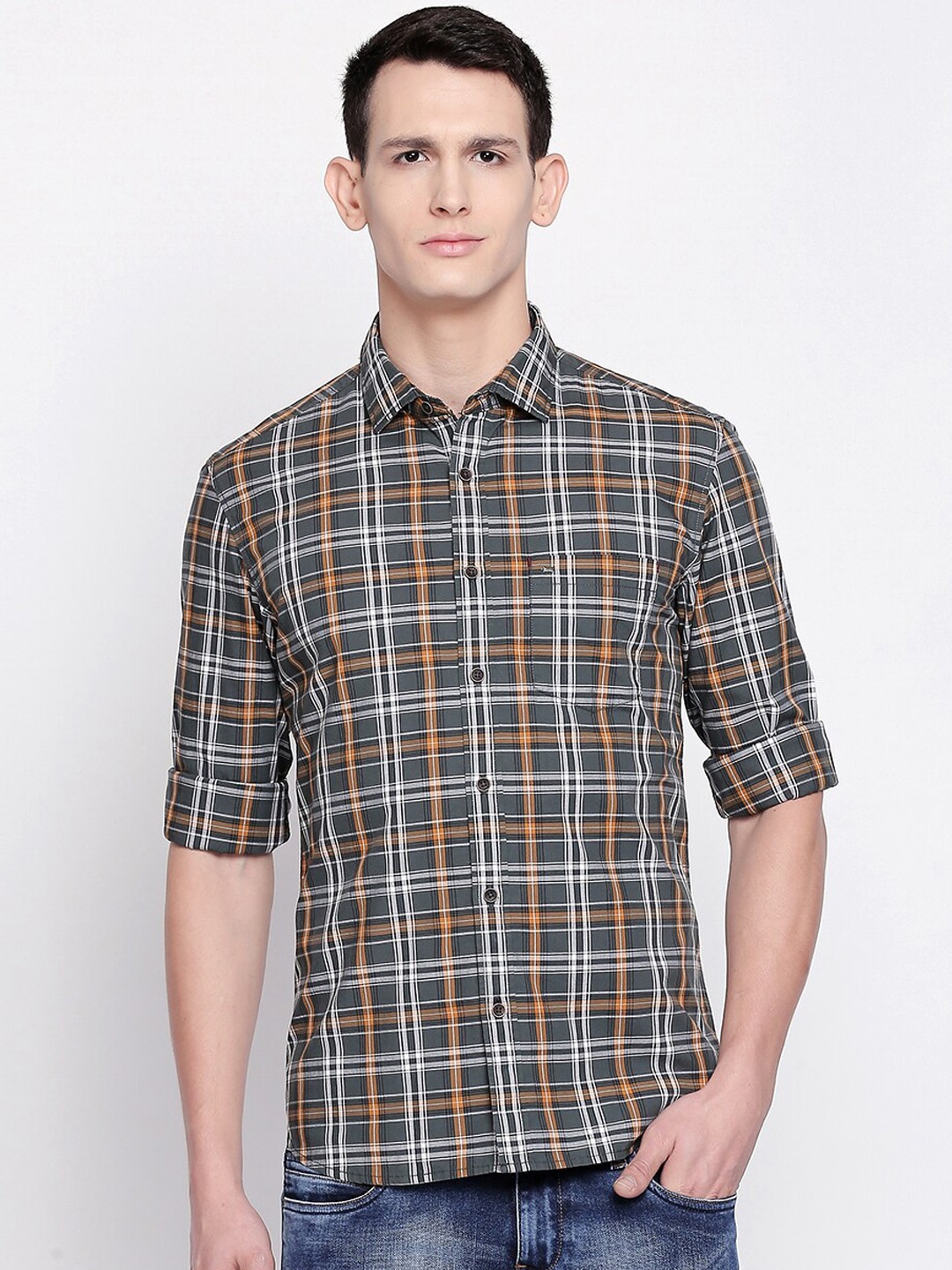 

Basics Men Green Slim Fit Tartan Checks Checked Casual Shirt