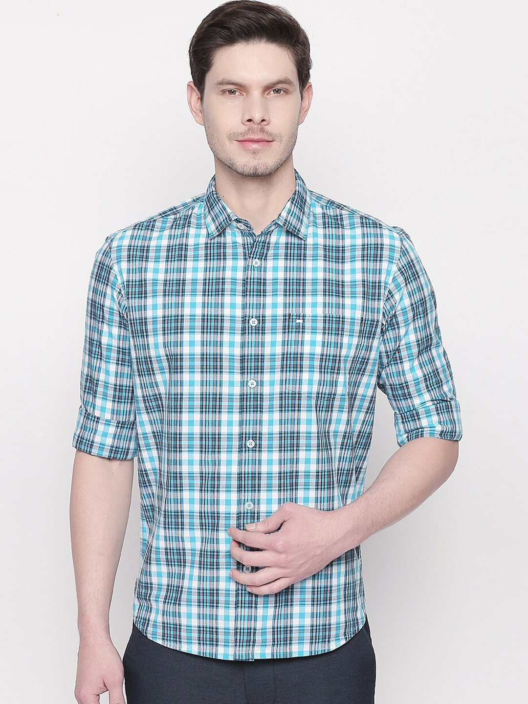 

Basics Men Turquoise Blue Slim Fit Tartan Checks Checked Casual Shirt