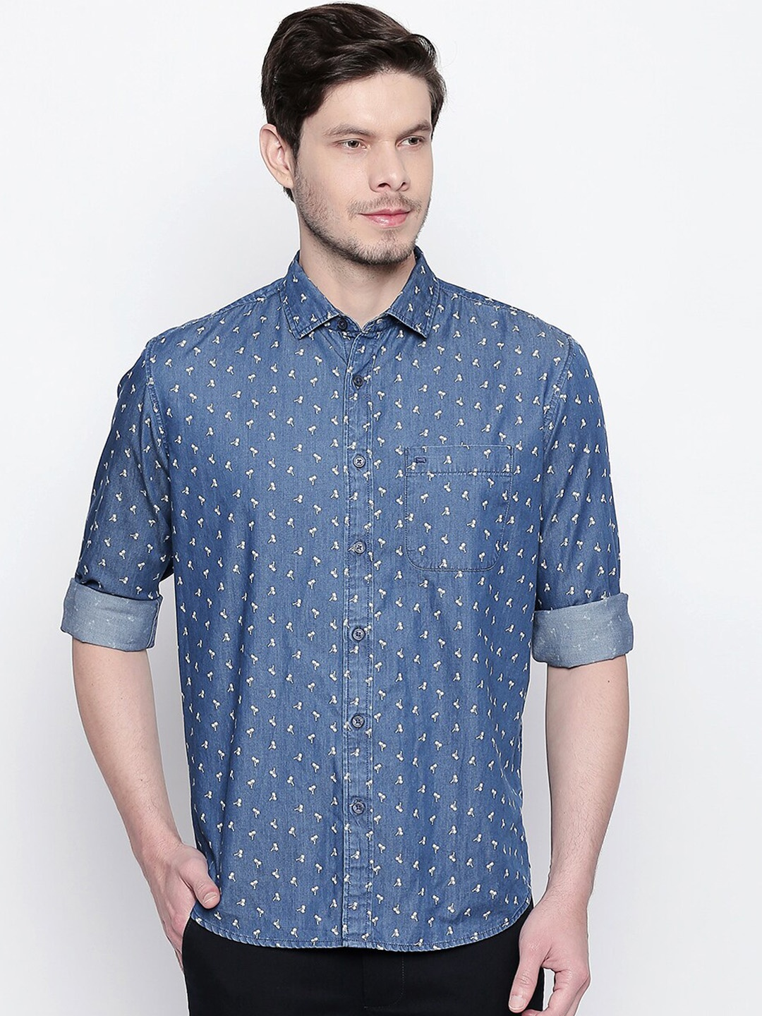 

Basics Men Navy Blue Slim Fit Printed Casual Shirt