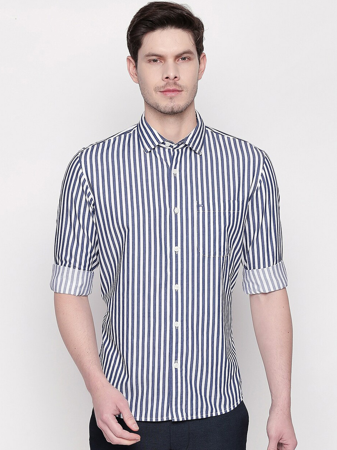 

Basics Men Blue Slim Fit Striped Casual Shirt