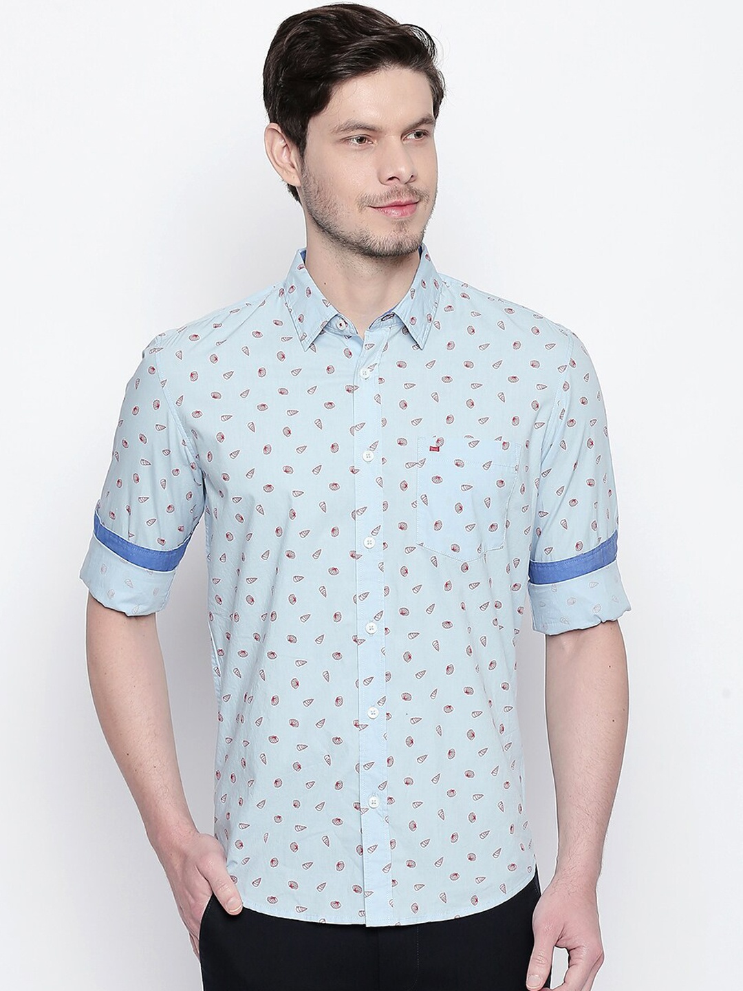 

Basics Men Blue Slim Fit Conversational Printed Casual Shirt