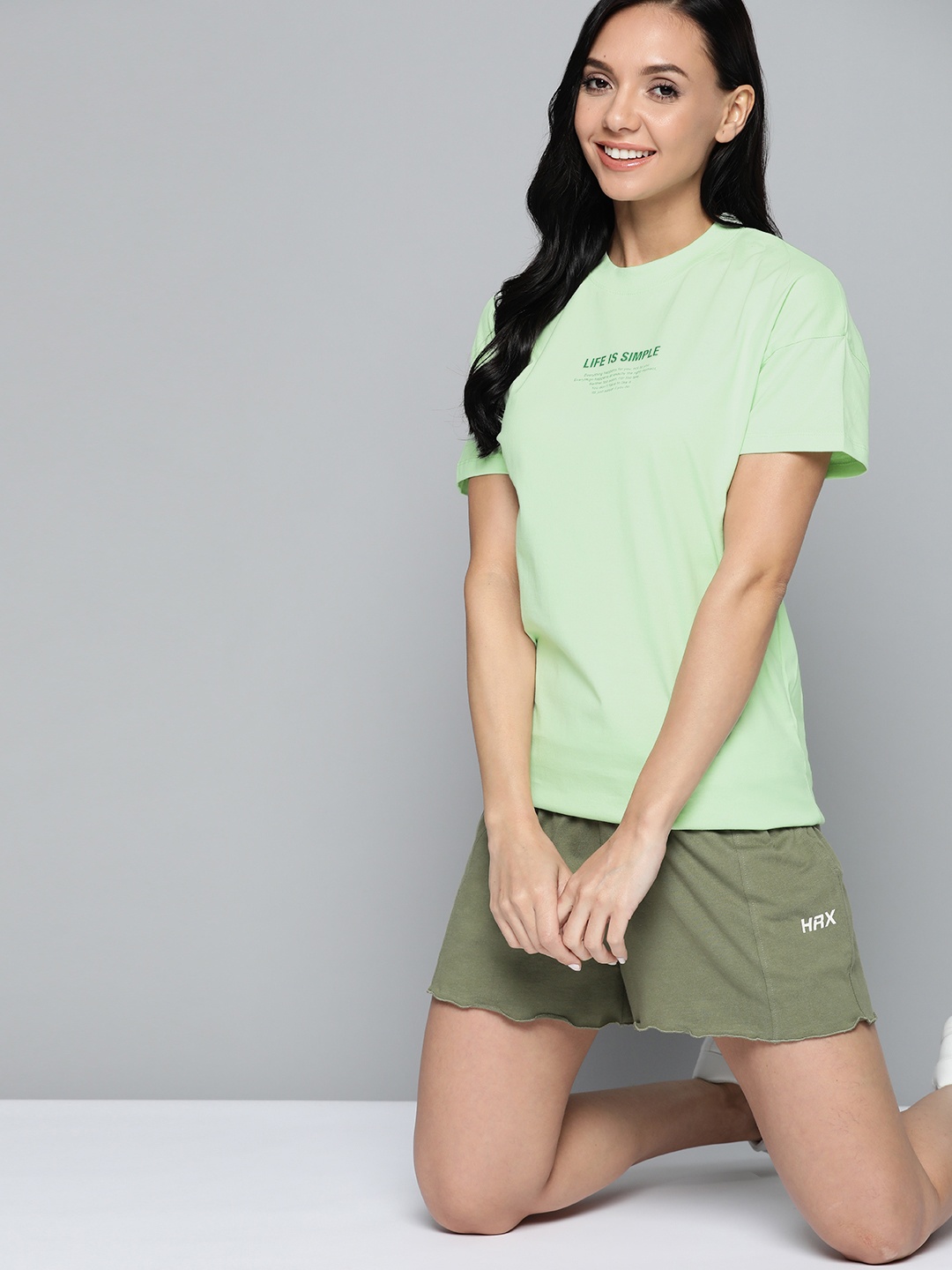 

M&H Easy Women Green Solid Cotton Drop-Shoulder Sleeves T-shirt