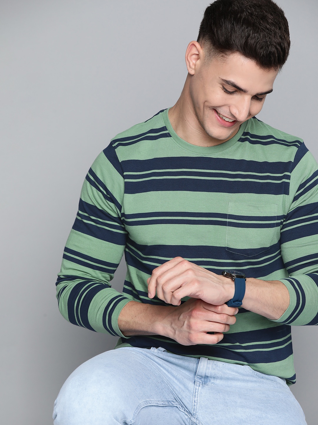 

Mast & Harbour Men Olive Green & Navy Blue Striped Pure Cotton T-shirt