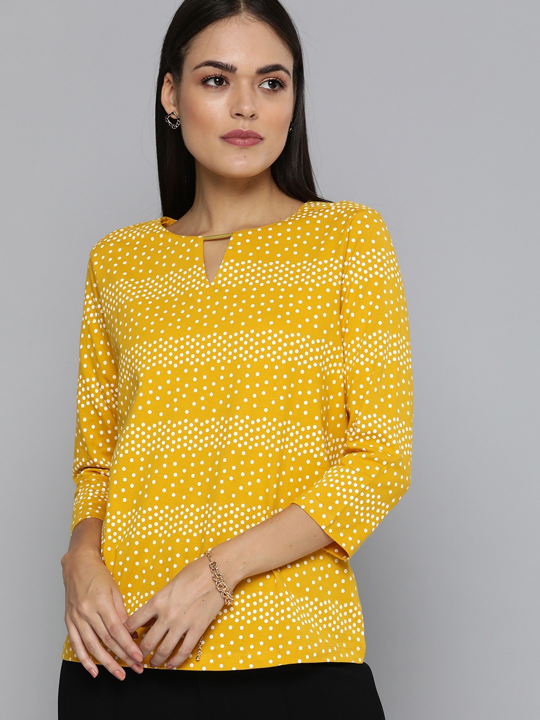 

Chemistry Women Mustard Yellow & White Printed Pure Cotton T-shirt with Trim Detail