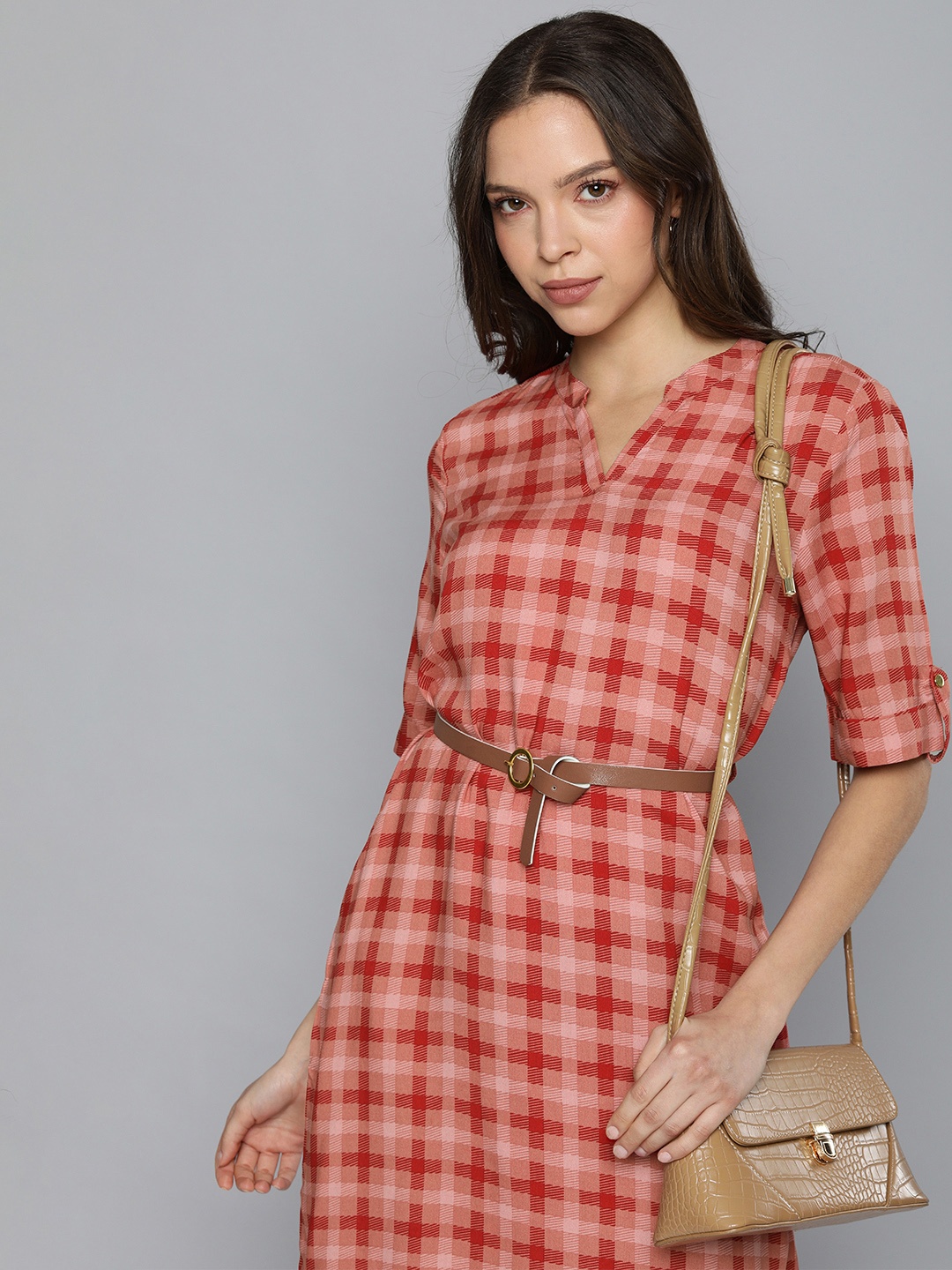 

Chemistry Women Red & Pink Checked Shift Dress