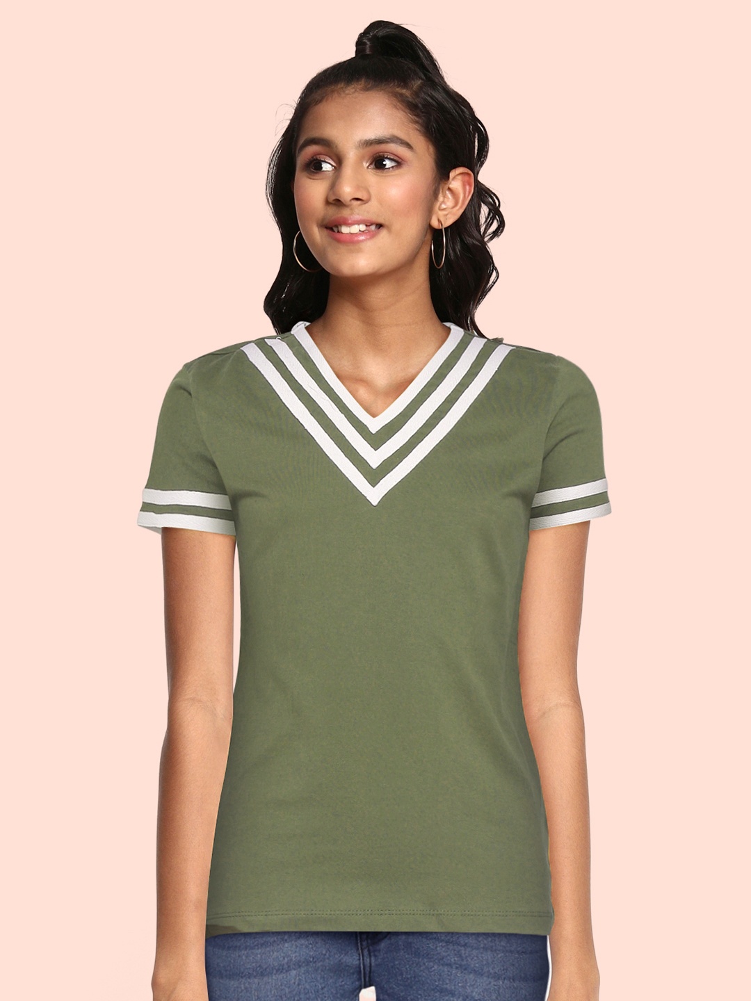 

UTH by Roadster Girls Olive Green & White V-Neck Pure Cotton T-shirt