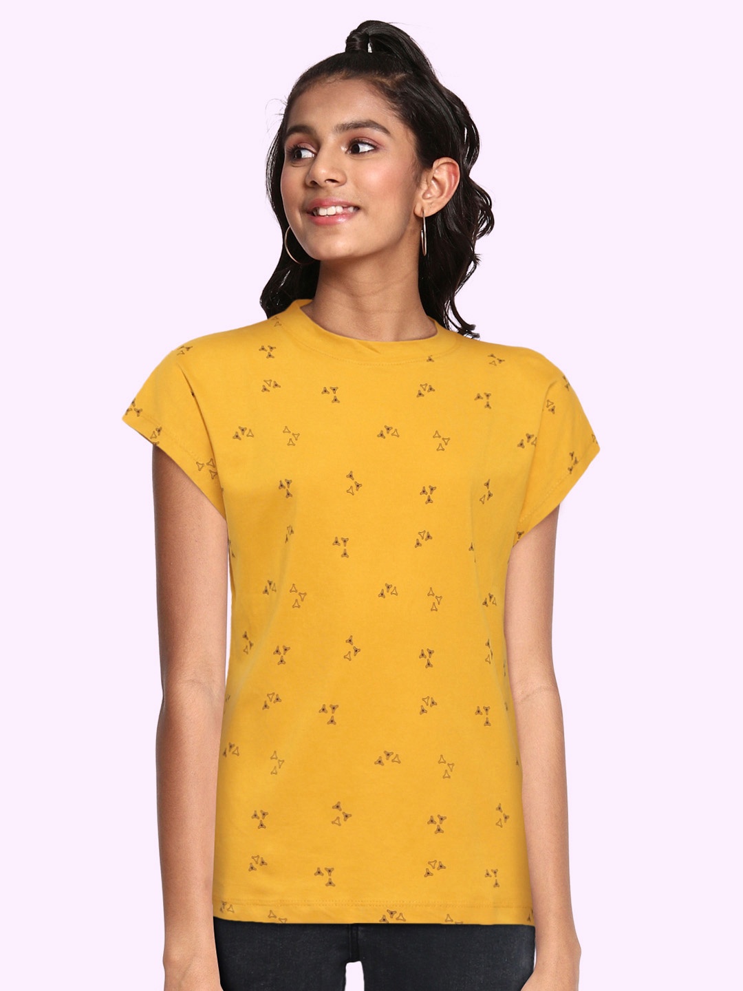 

UTH by Roadster Girls Mustard Yellow & Black Geometric Print Cotton T-shirt