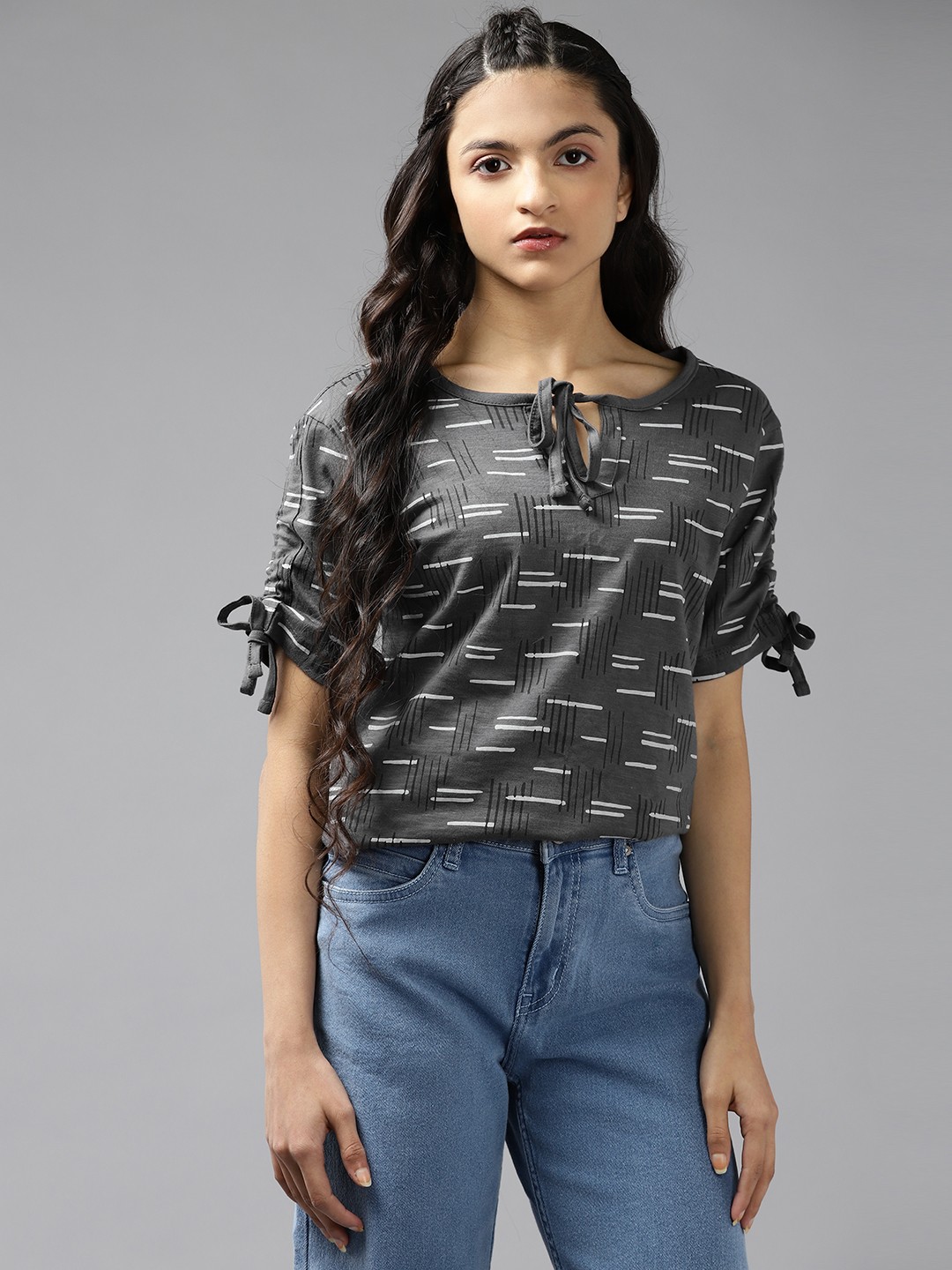 

UTH by Roadster Girls Charcoal Grey Abstract Printed Pure Cotton Regular Top
