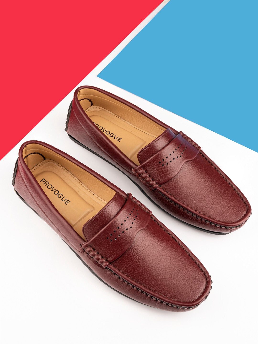 

Provogue Men Maroon Faux Leather Loafers