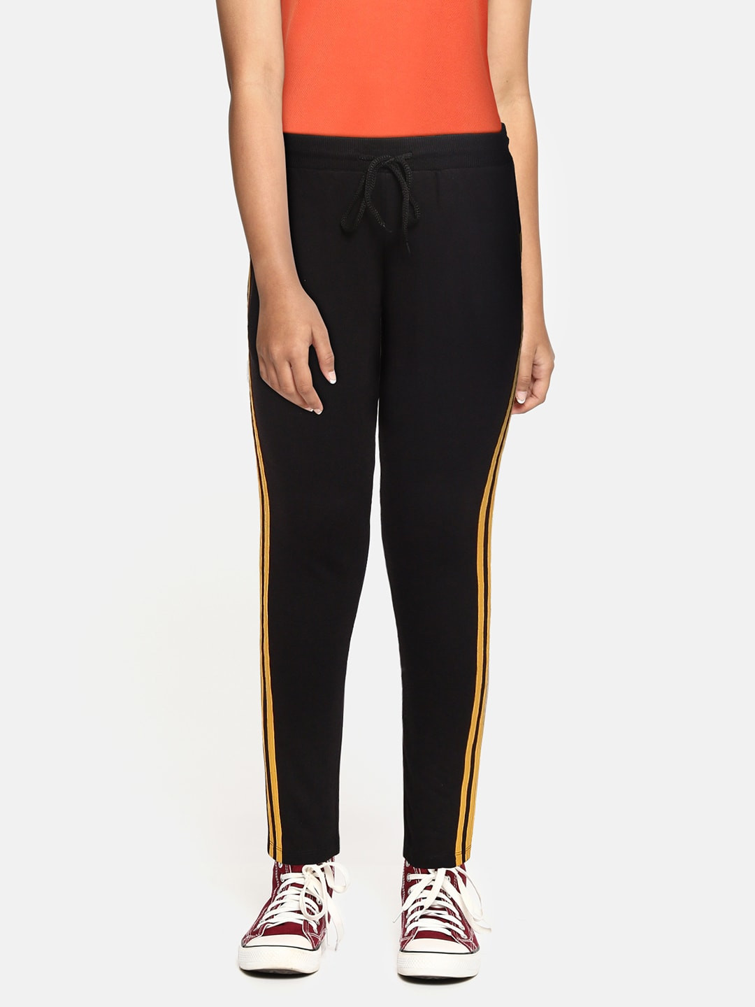 

UTH by Roadster Girls Black Solid Track Pants with Side Stripes