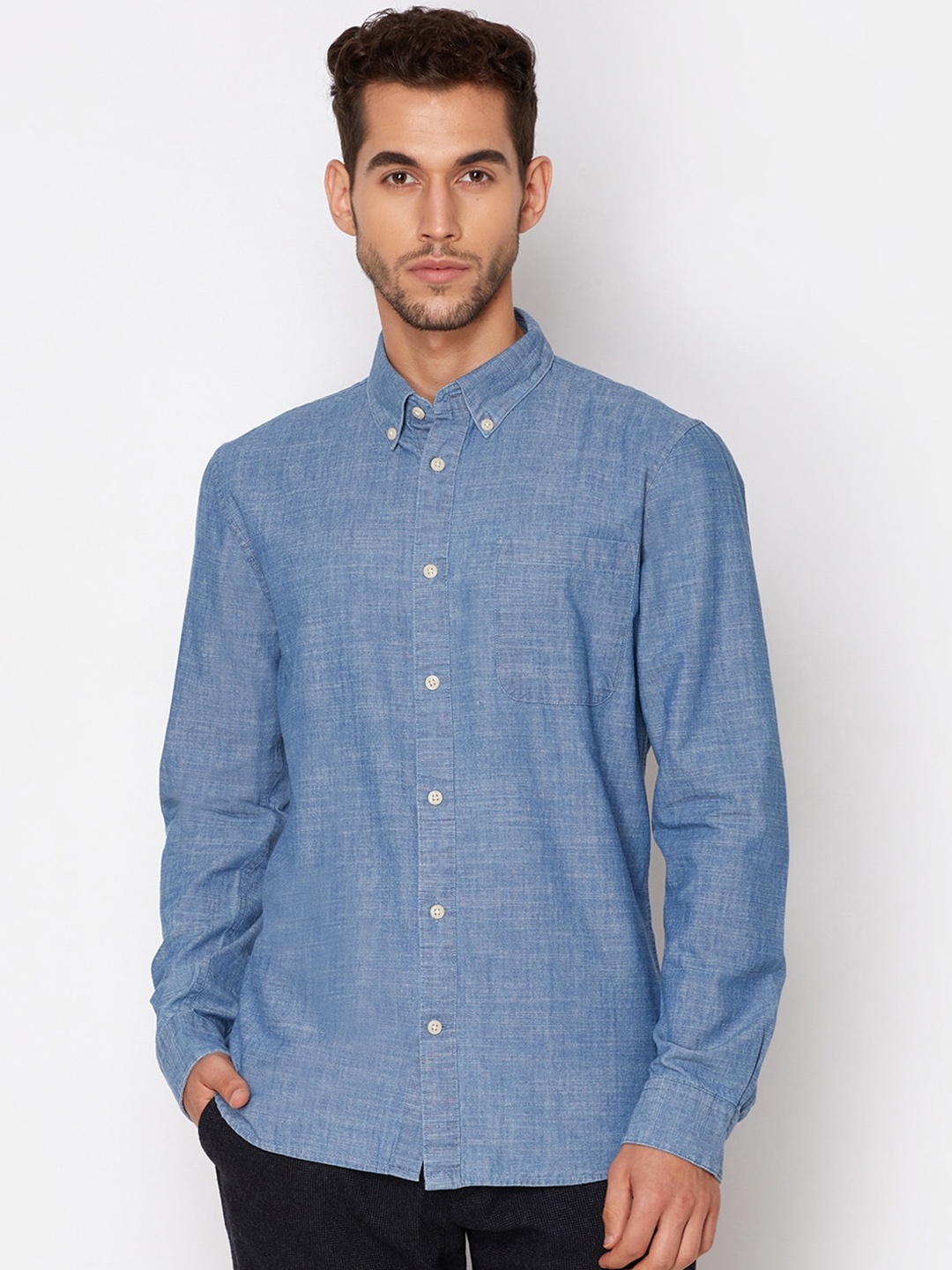 

Matinique Men Blue Slim Fit Casual Shirt