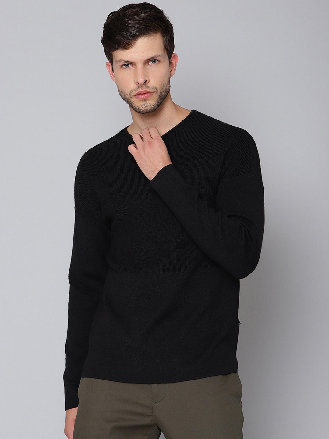 

Matinique Men Black Pullover