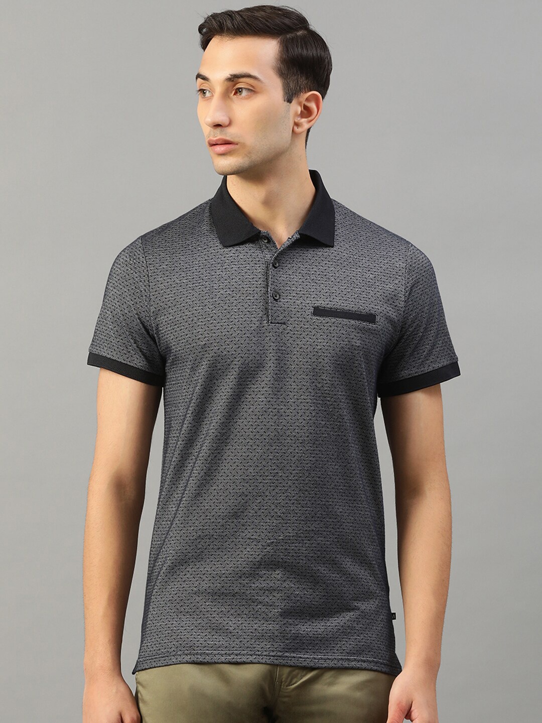 

Matinique Men Black & White Polo Collar Pockets T-shirt