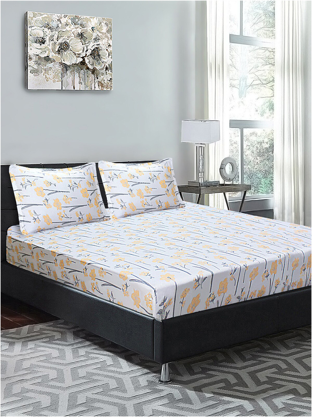 

Good Homes by Home Candy Peach-Coloured & Off White Floral 210 TC King Bedsheet with 2 Pillow Covers