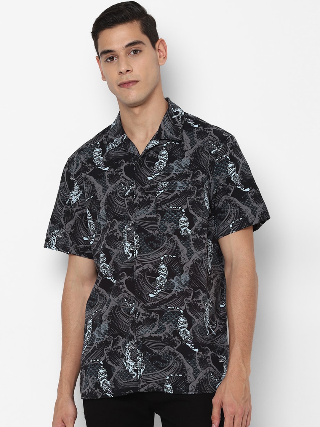 

AMERICAN EAGLE OUTFITTERS Men Black Printed Casual Shirt