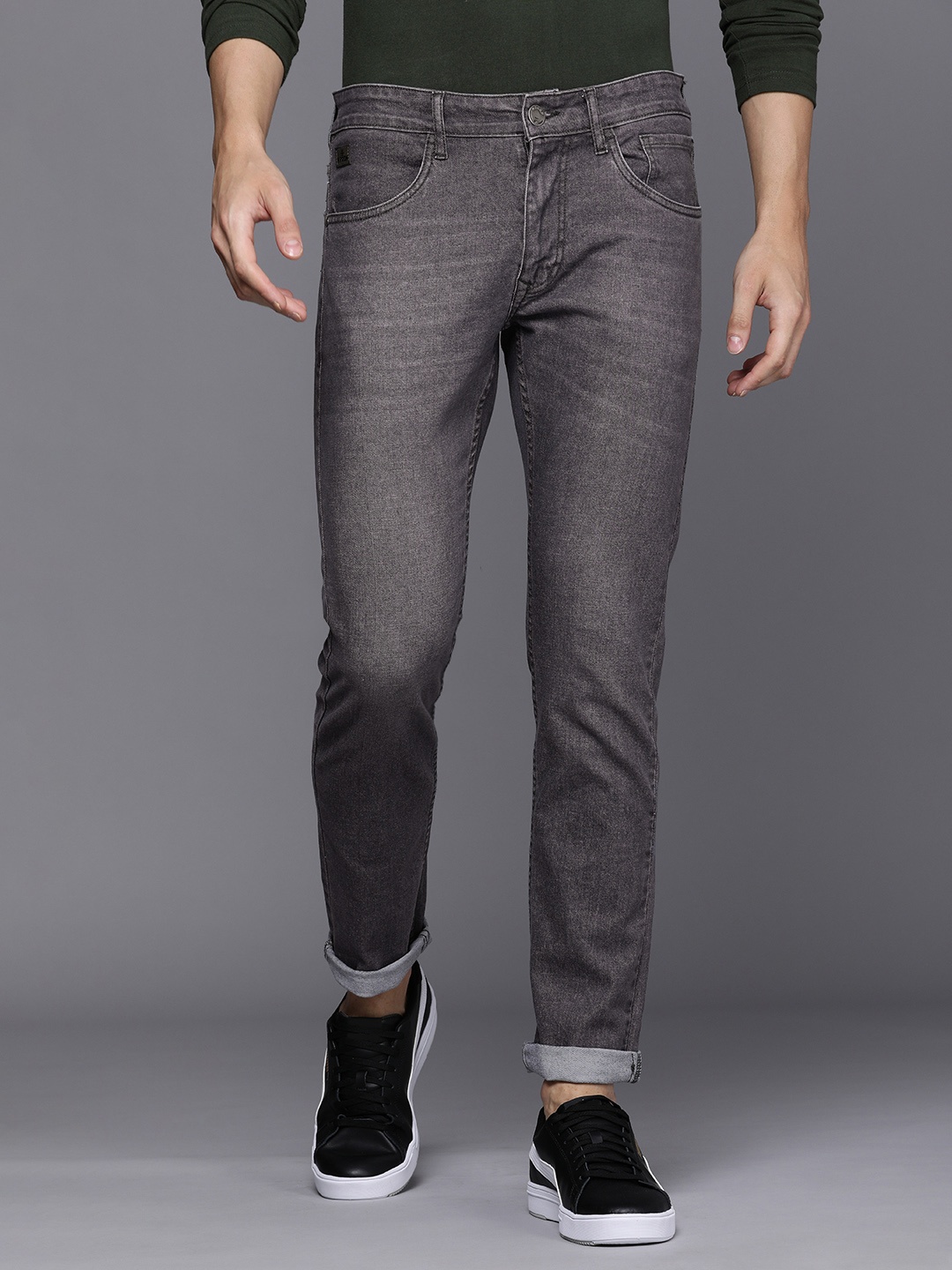 

WROGN Men Grey Slim Fit Light Fade Stretchable Jeans