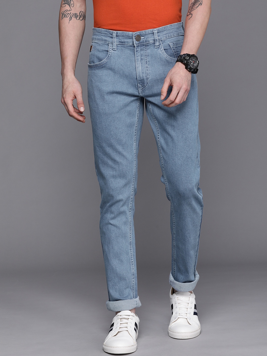 

WROGN Men Blue Slim Fit Light Fade Stretchable Jeans