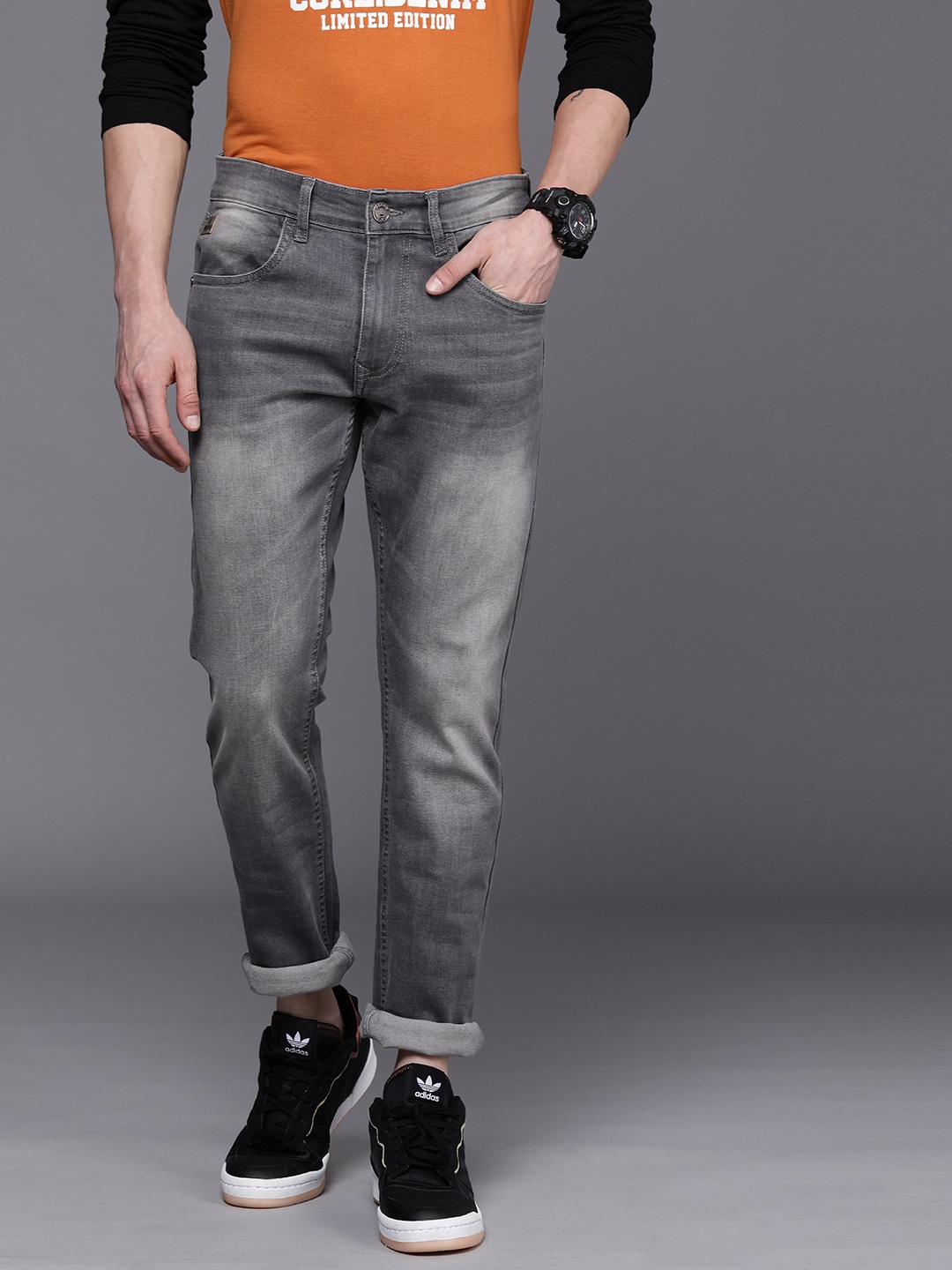 

WROGN Men Grey Slim Fit Heavy Fade Stretchable Jeans