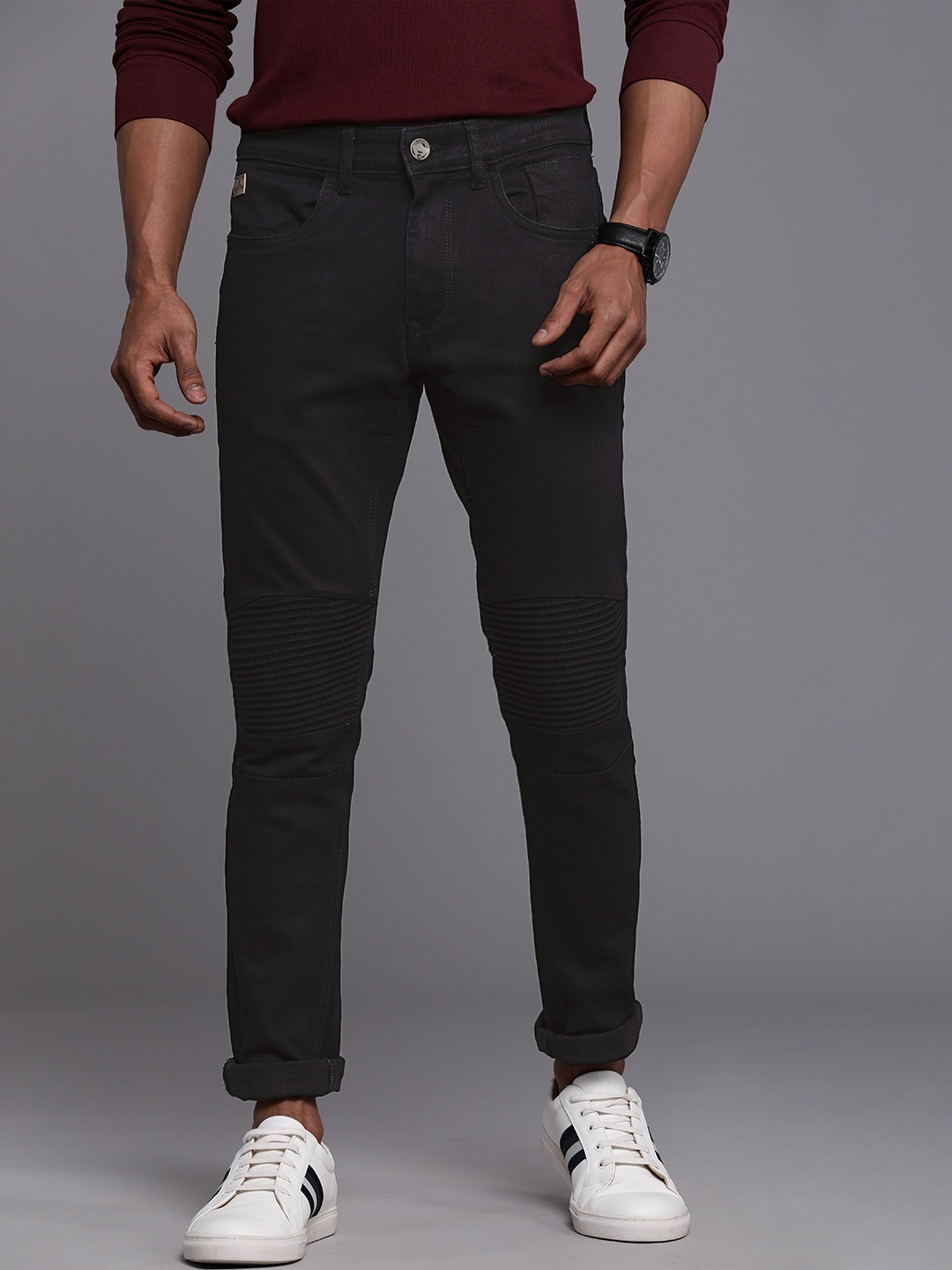 

WROGN Men Black Slim Fit Mid-Rise Stretchable Jeans