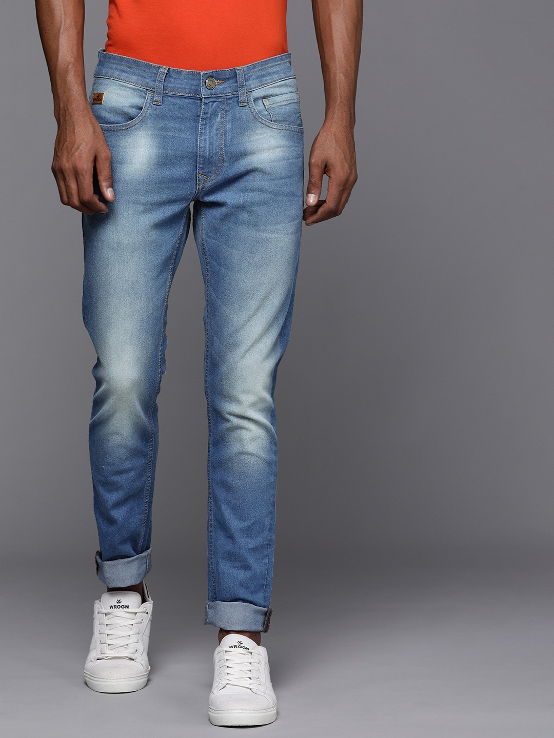 

WROGN Men Blue Slim Tapered Fit Light Fade Mid Rise Stretchable Jeans