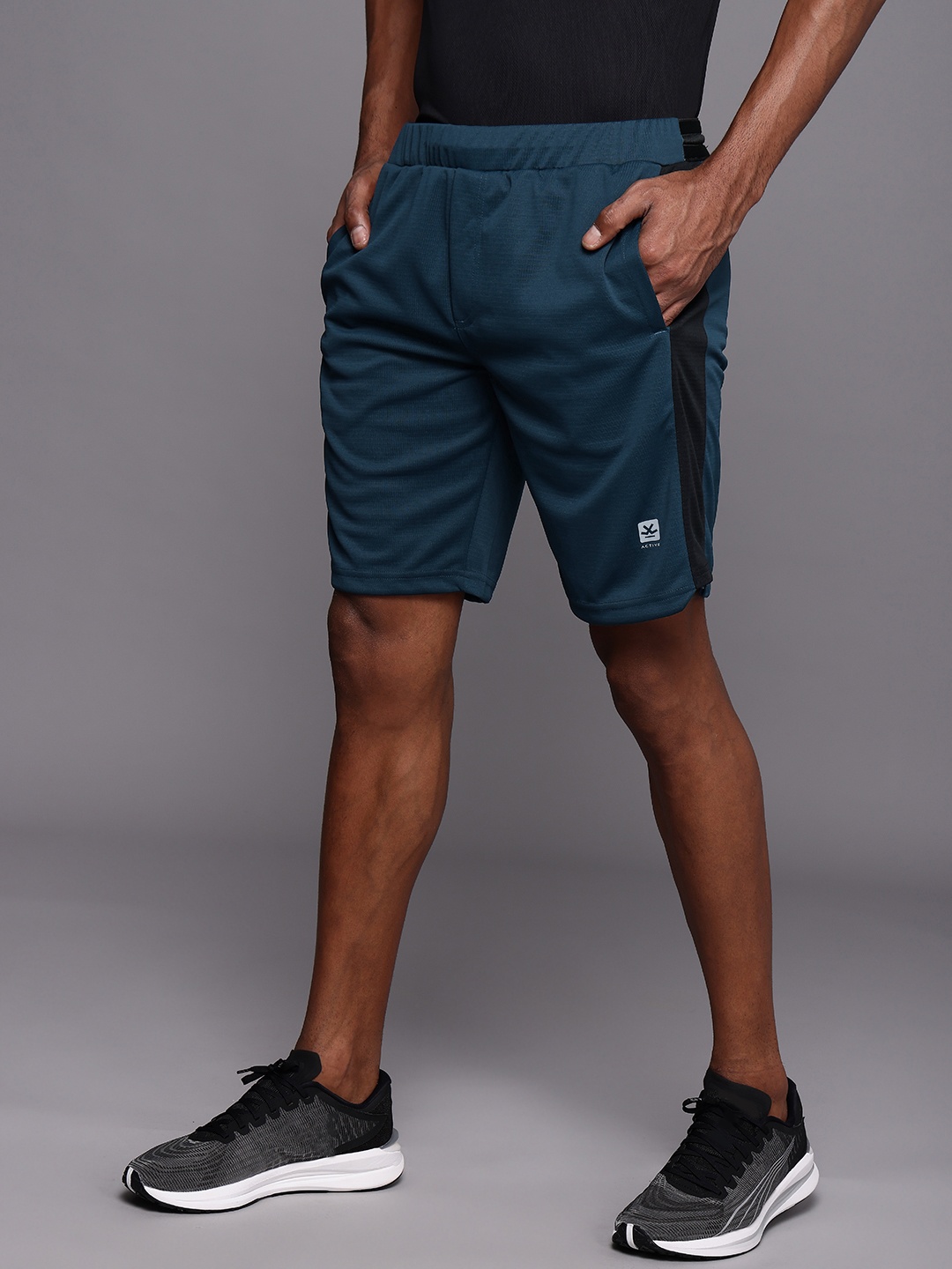 

WROGN ACTIVE Men Blue Solid Regular Shorts