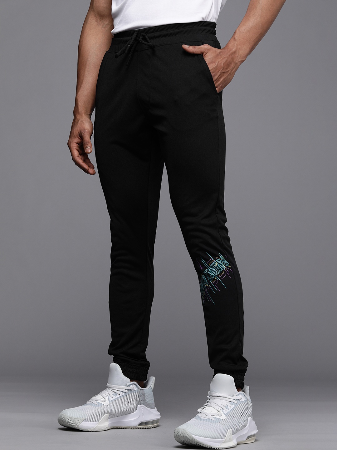 

WROGN ACTIVE Men Black Brand Logo Printed Slim Fit Jogger