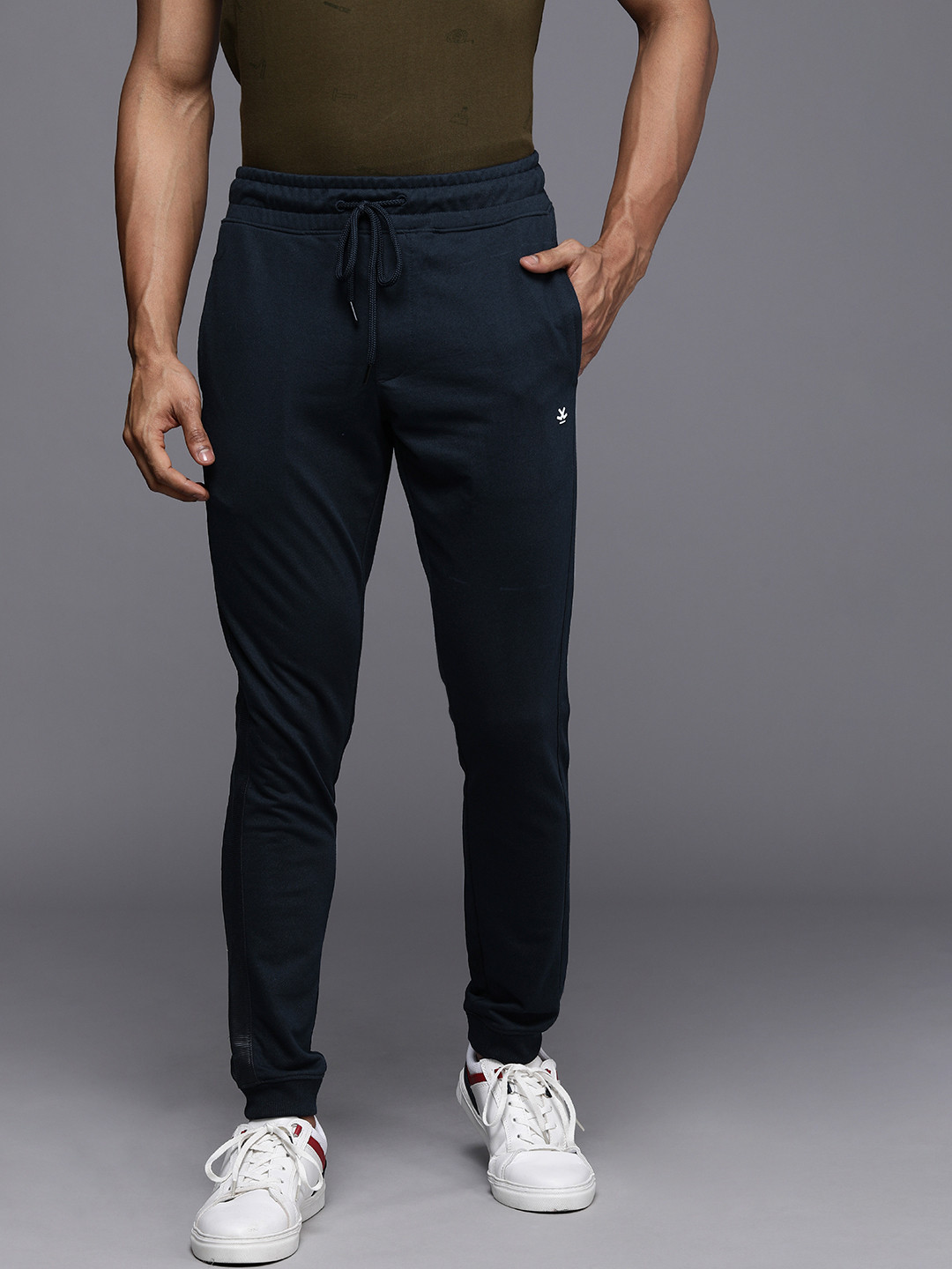 

WROGN Men Navy Blue Solid Joggers