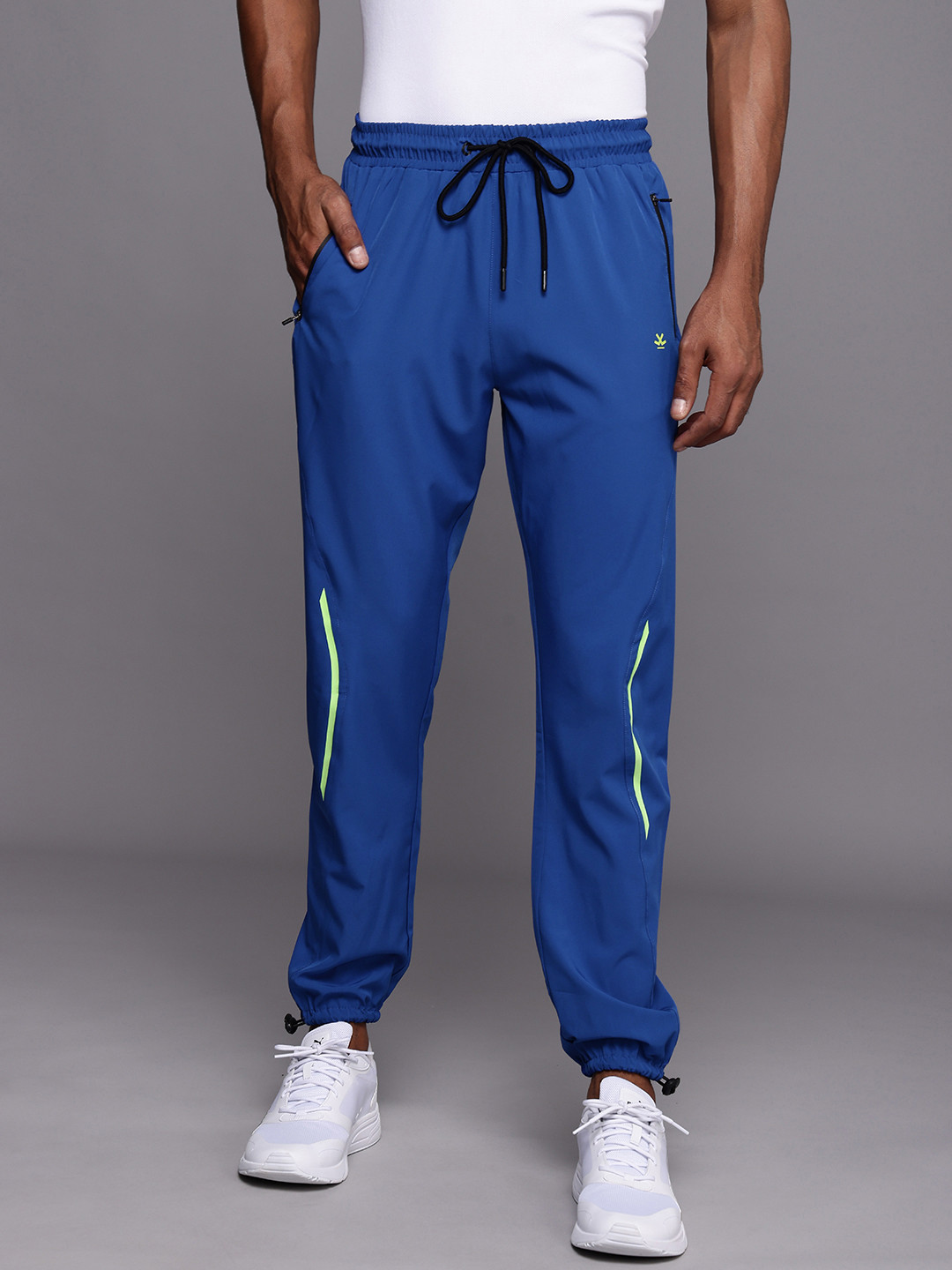 

WROGN ACTIVE Men Blue Slim Fit Solid Joggers