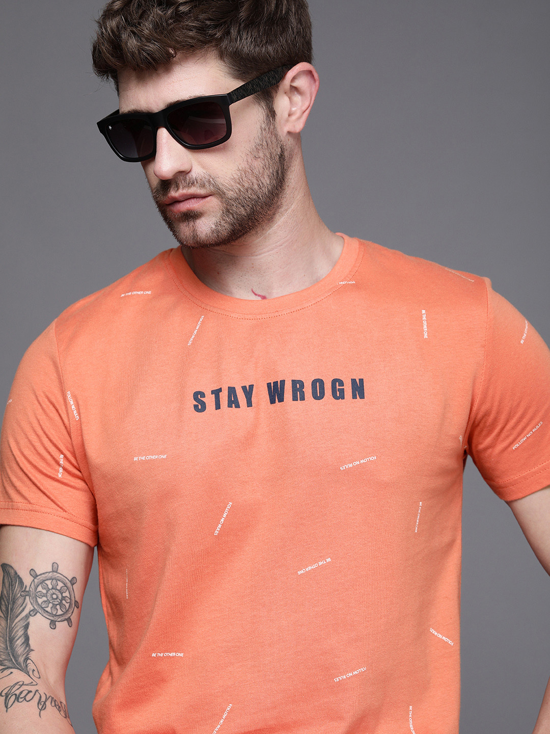 

WROGN Men Peach-Coloured Typography Printed Slim Fit Pure Cotton T-shirt