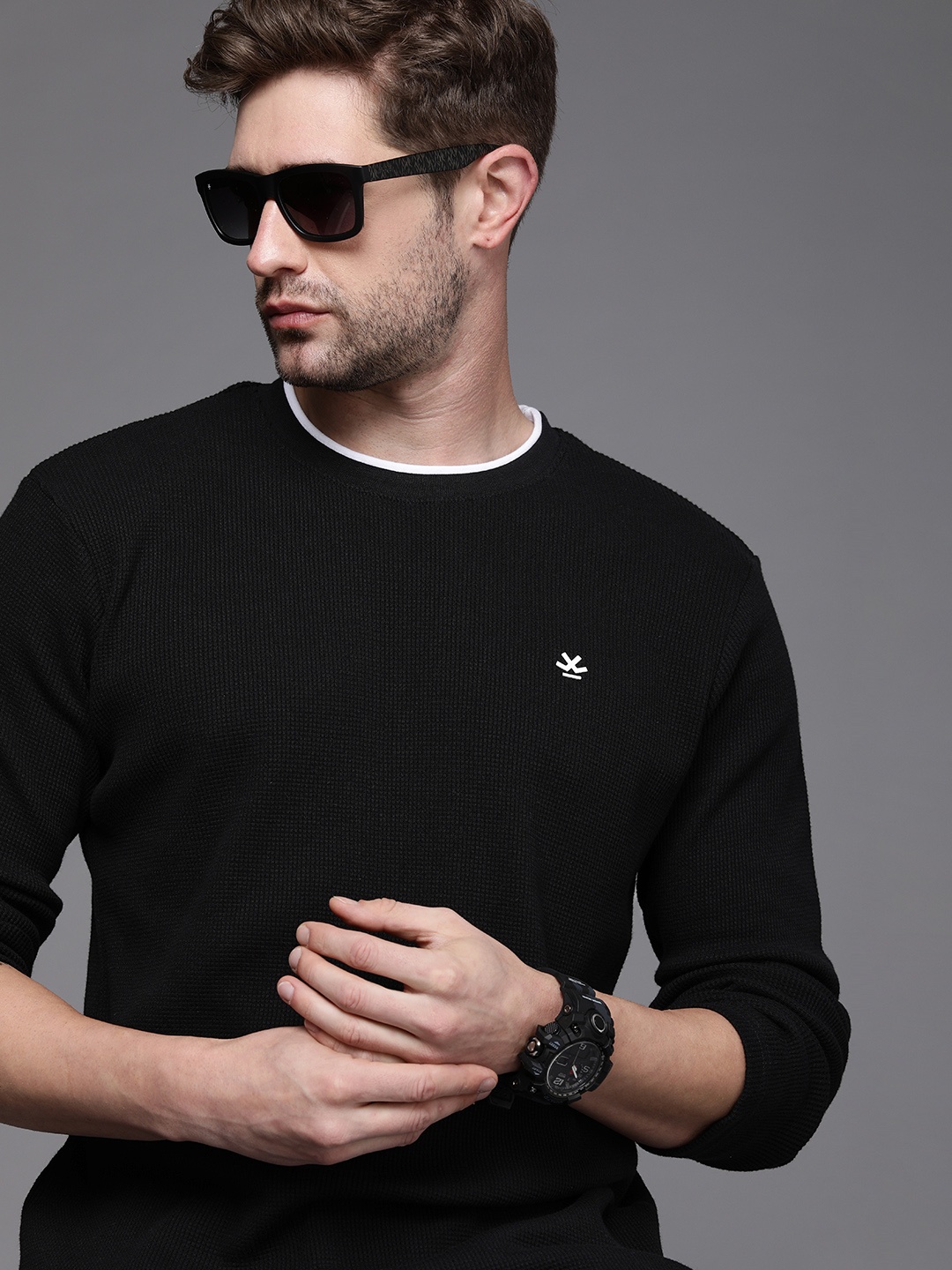 

WROGN Men Black Slim Fit Self Designed Pure Cotton Logo T-shirt