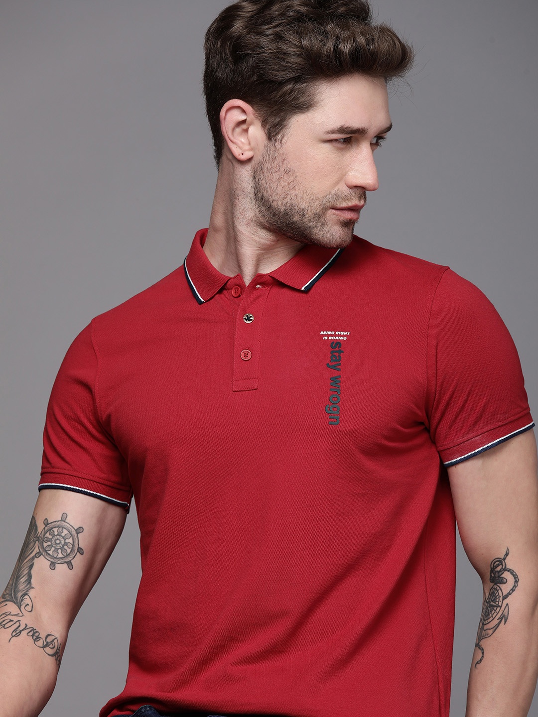 

WROGN Men Red & Navy Blue Typography Printed Polo Collar Slim Fit T-shirt