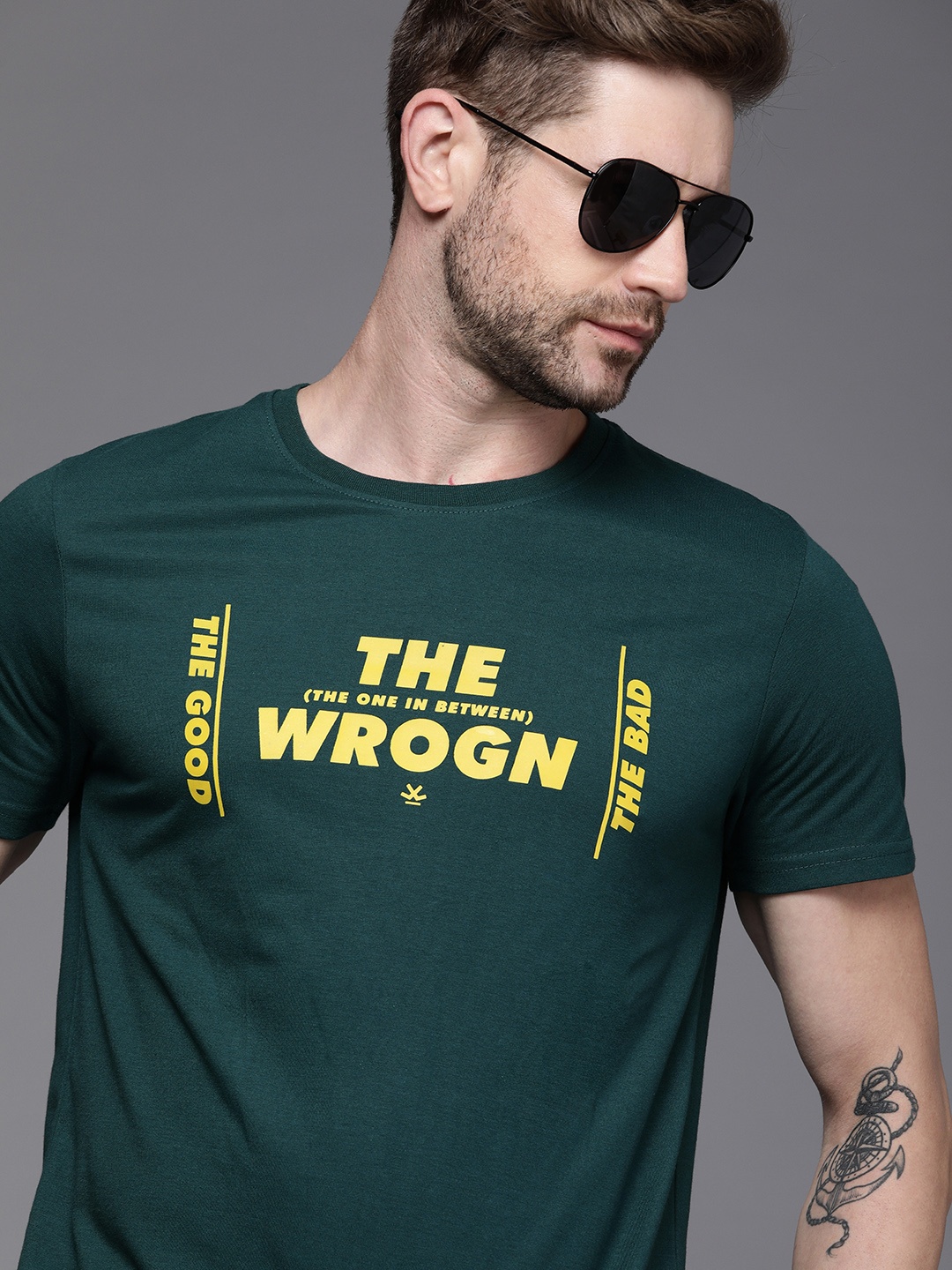 

WROGN Men Green Brand Logo Printed Slim Fit T-shirt
