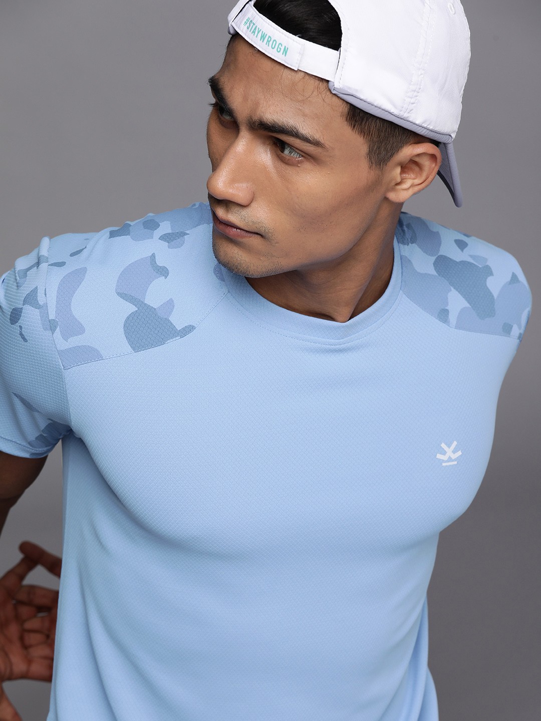 

WROGN ACTIVE Men Blue Printed Slim Fit T-shirt