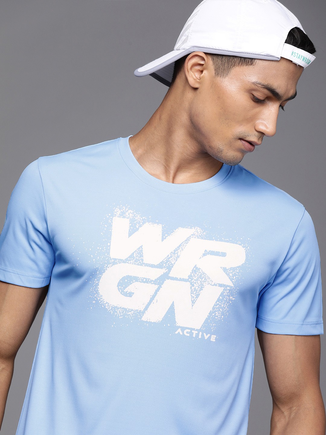 

WROGN ACTIVE Men Blue & White Printed Slim Fit T-shirt