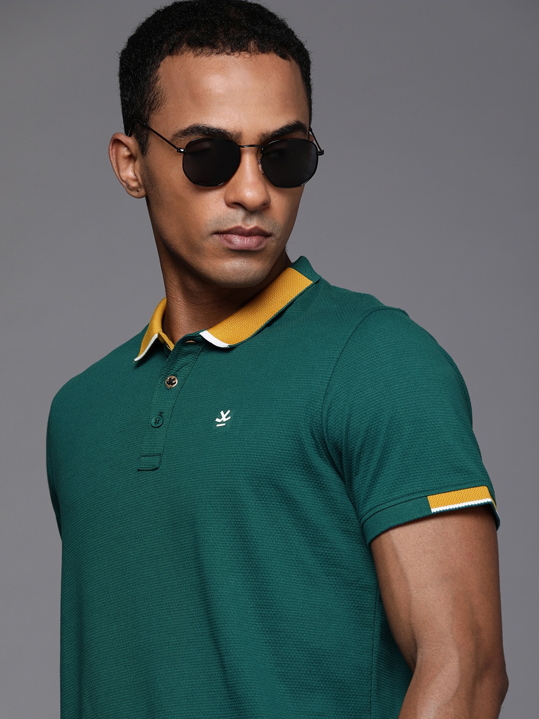 

WROGN Men Teal Green Solid Polo Collar Slim Fit T-shirt