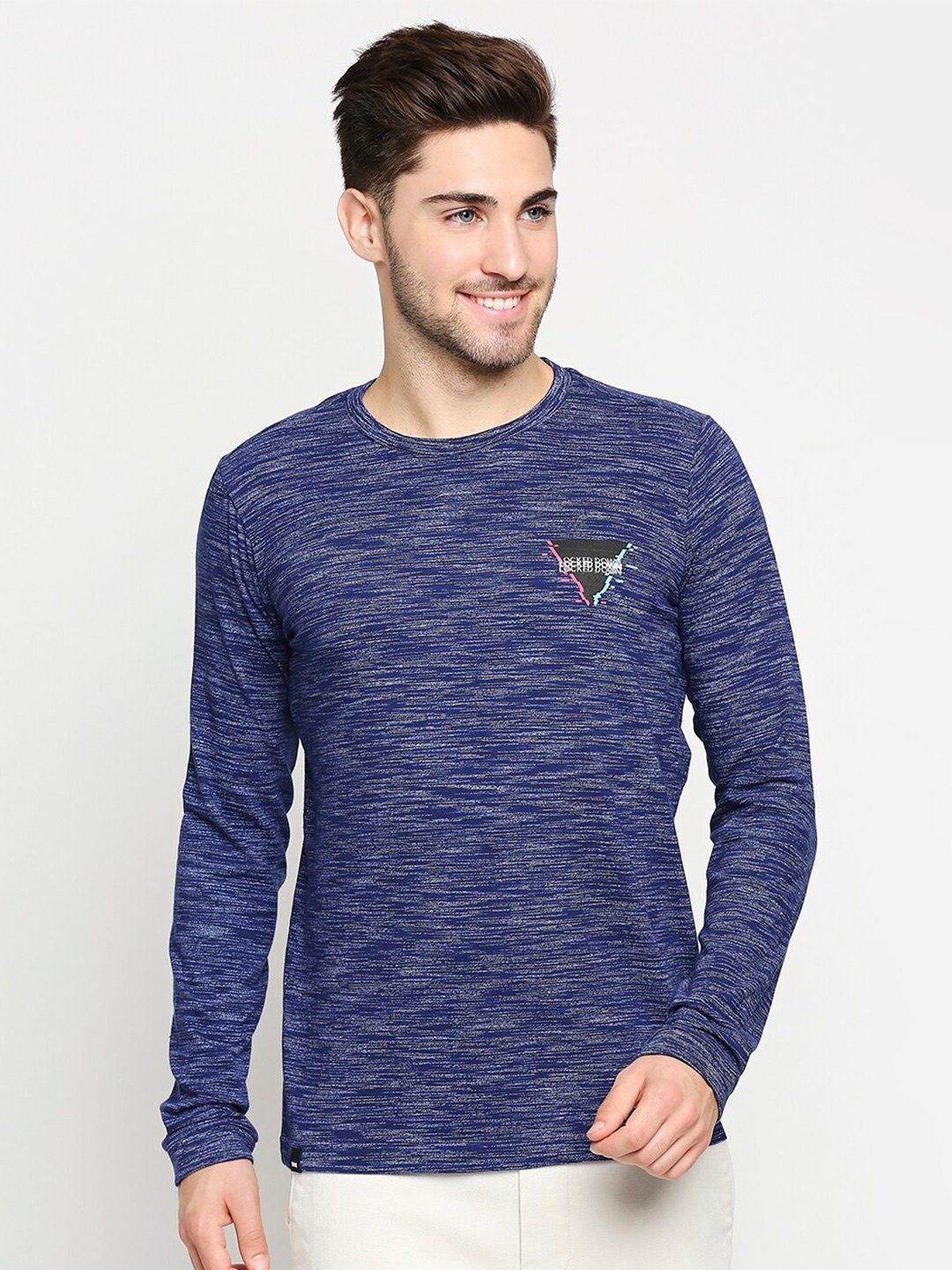 

Basics Men Blue Slim Fit T-shirt