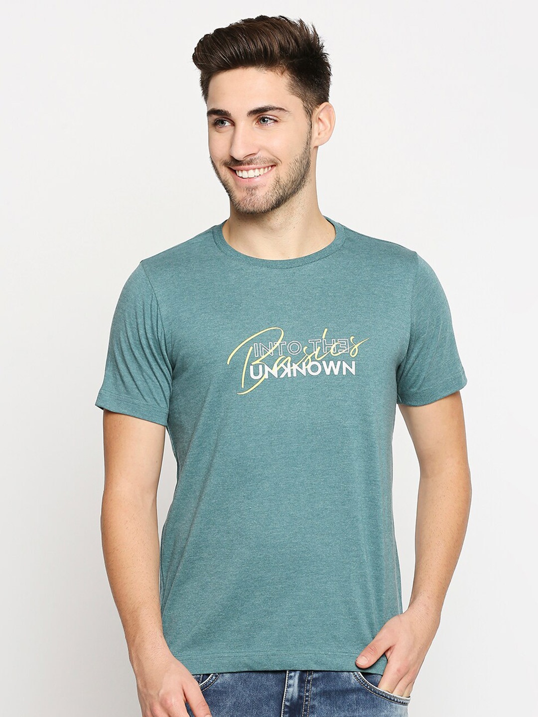 

Basics Men Green Typography Printed Slim Fit T-shirt