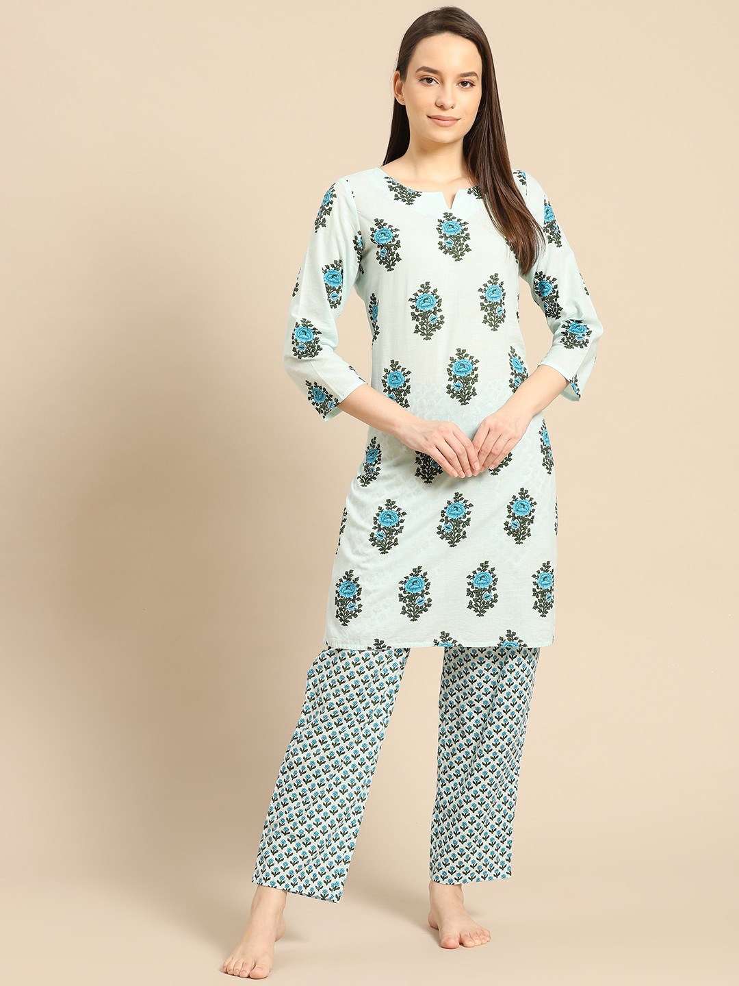 

Prakrti Women Turquoise Blue & Green Floral Printed Pure Cotton Night suit