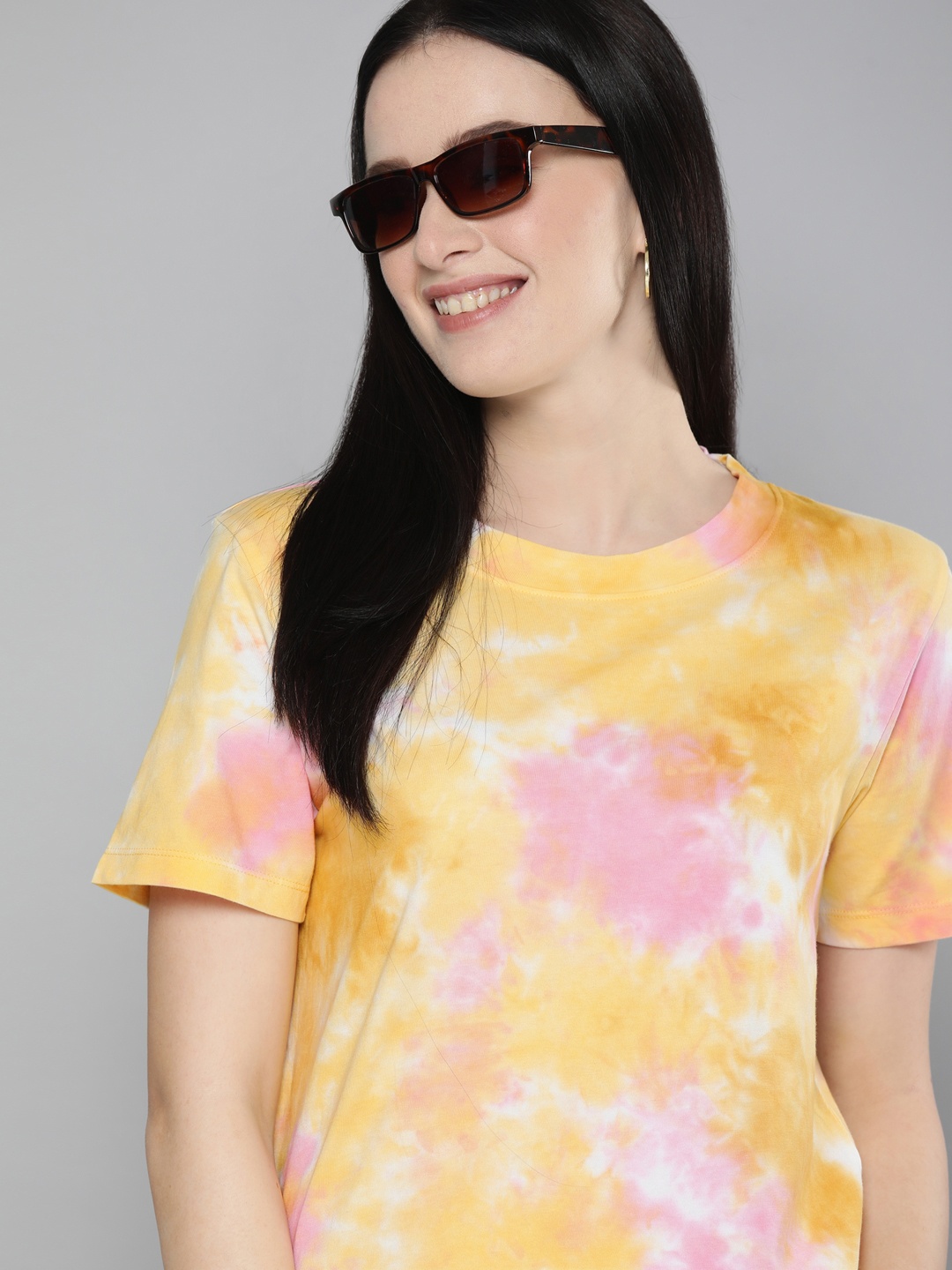 

HERENOW Women Yellow Pink Tie and Dye Dyed Pure Cotton T-shirt