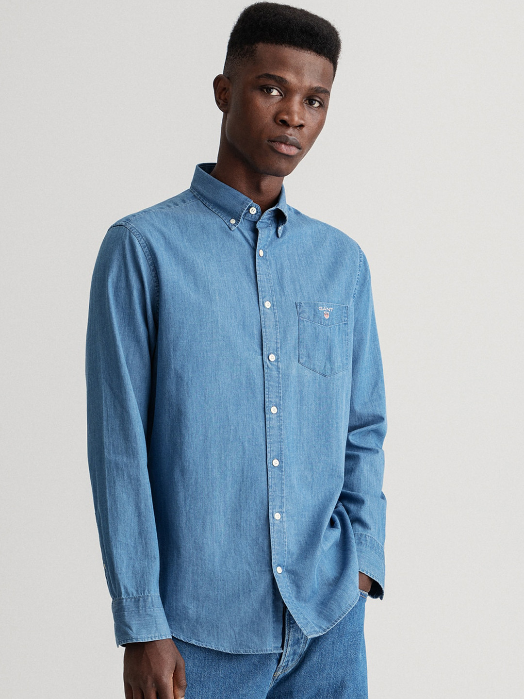 

GANT Men Blue Button Collar Casual Shirt