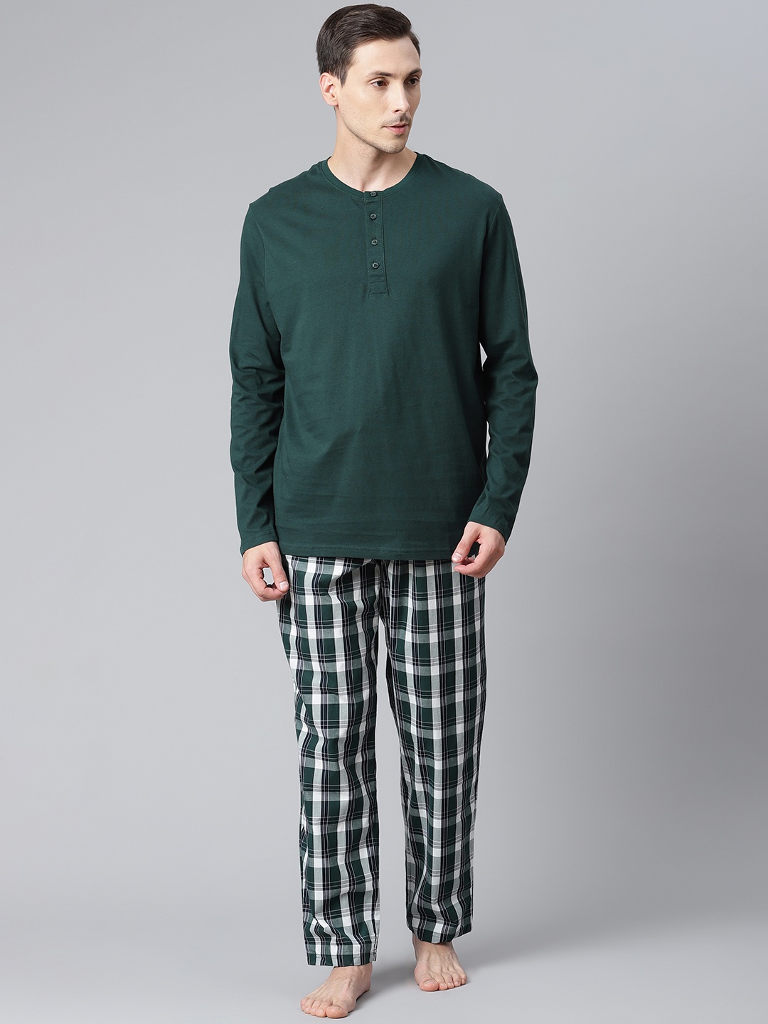 

Marks & Spencer Men Green & White Checked Cotton Pyjamas Set