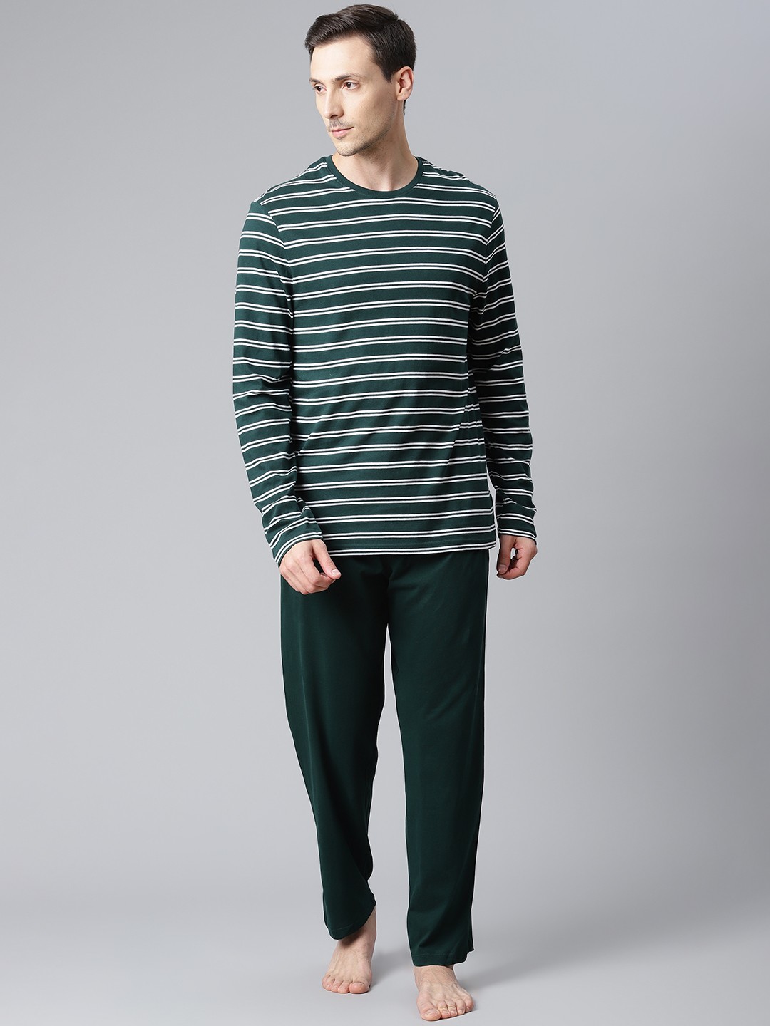 

Marks & Spencer Men Green & White Pure Cotton Striped Night suit