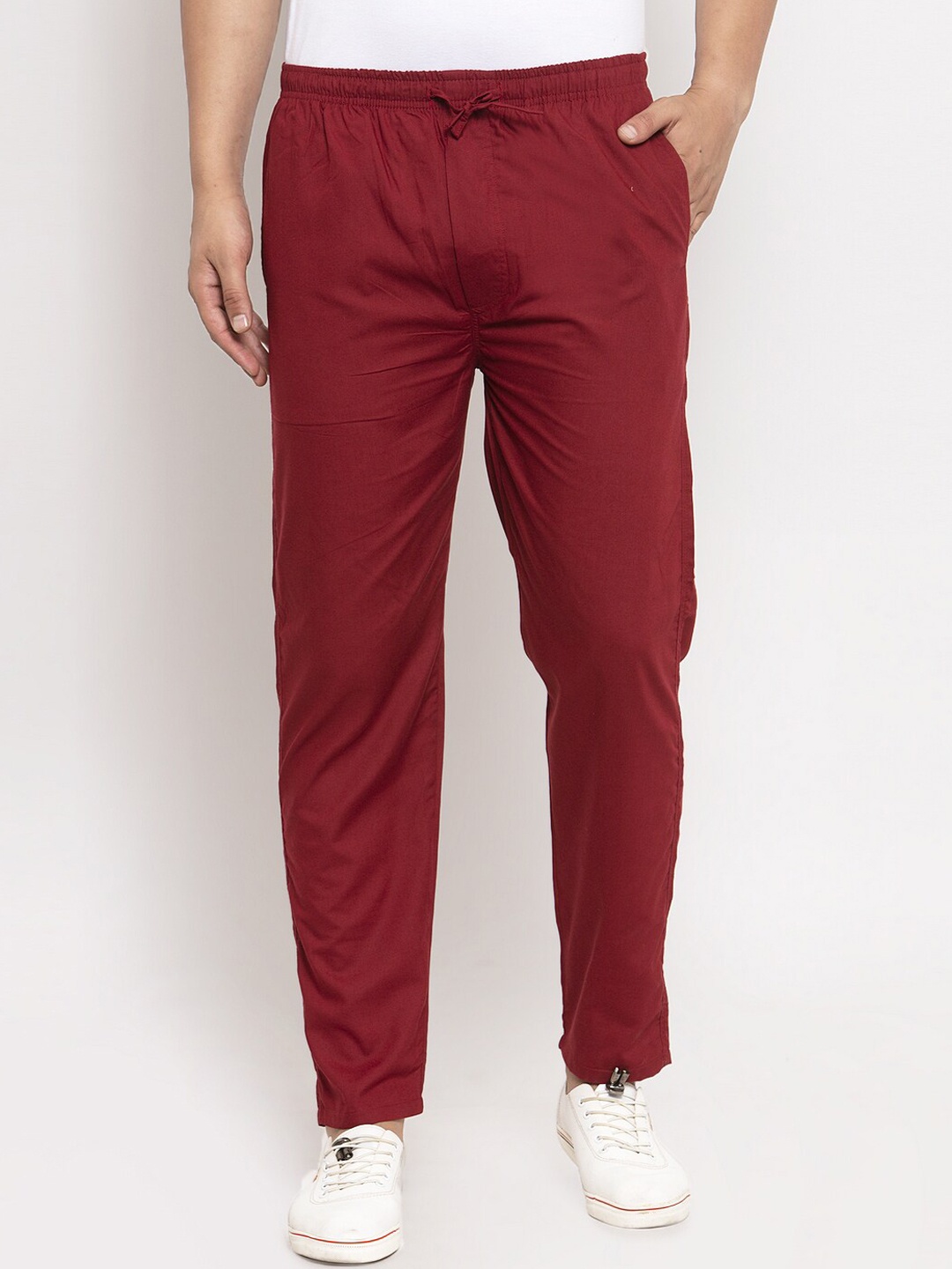 

JAINISH Men Maroon Solid Slim-Fit Track Pants