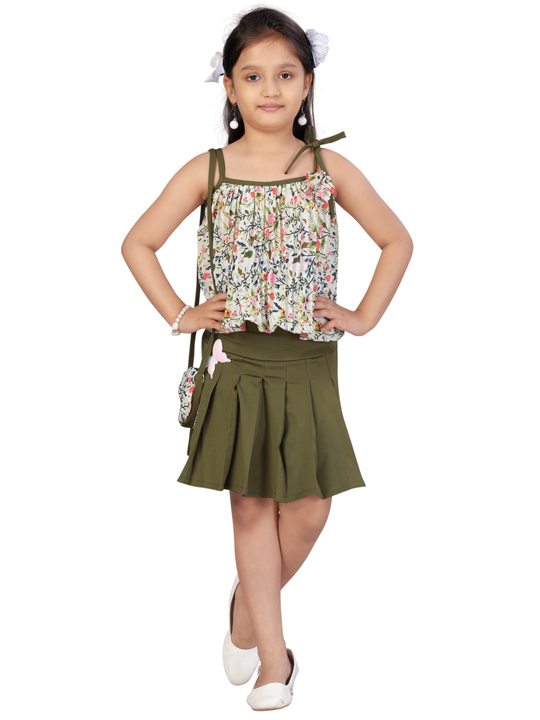 

Aarika Girls Off-White & Olive Green Floral Print Top with Skirt & Sling Bag