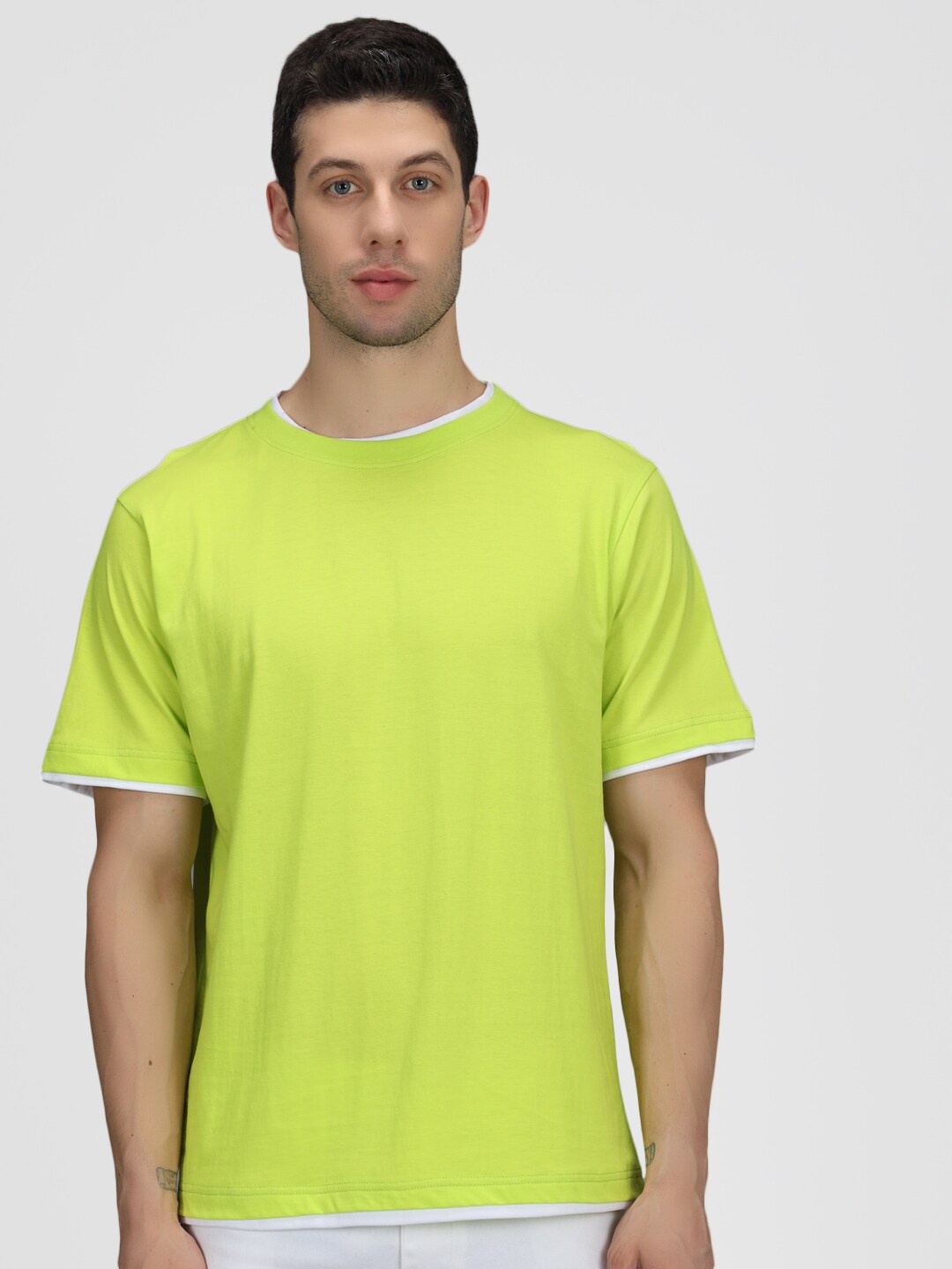 

The Dry State Men Fluorescent Green Contrast Piping T-shirt