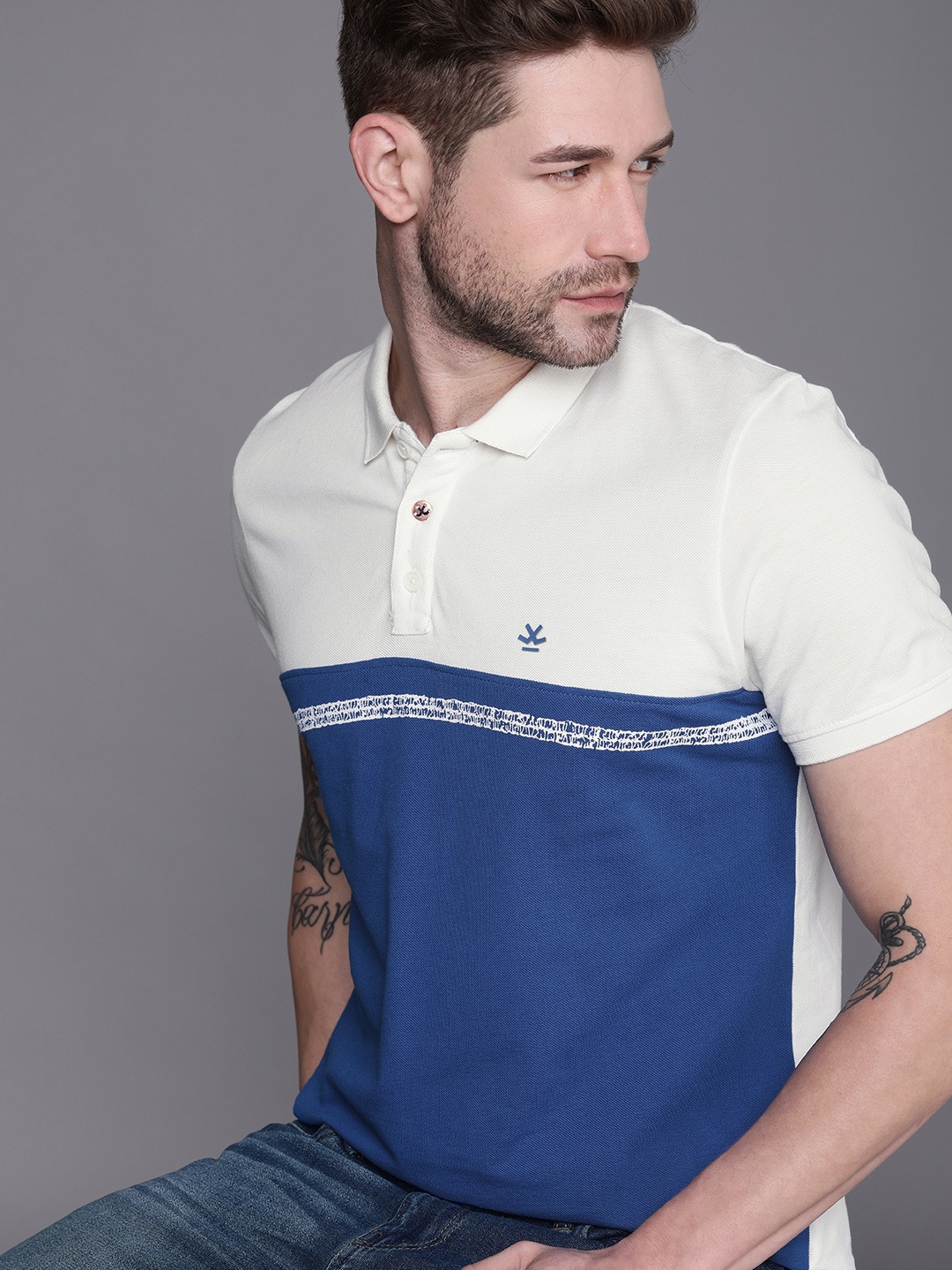 

WROGN Men Blue White Colourblocked Polo Collar Slim Fit Pure Cotton T-shirt