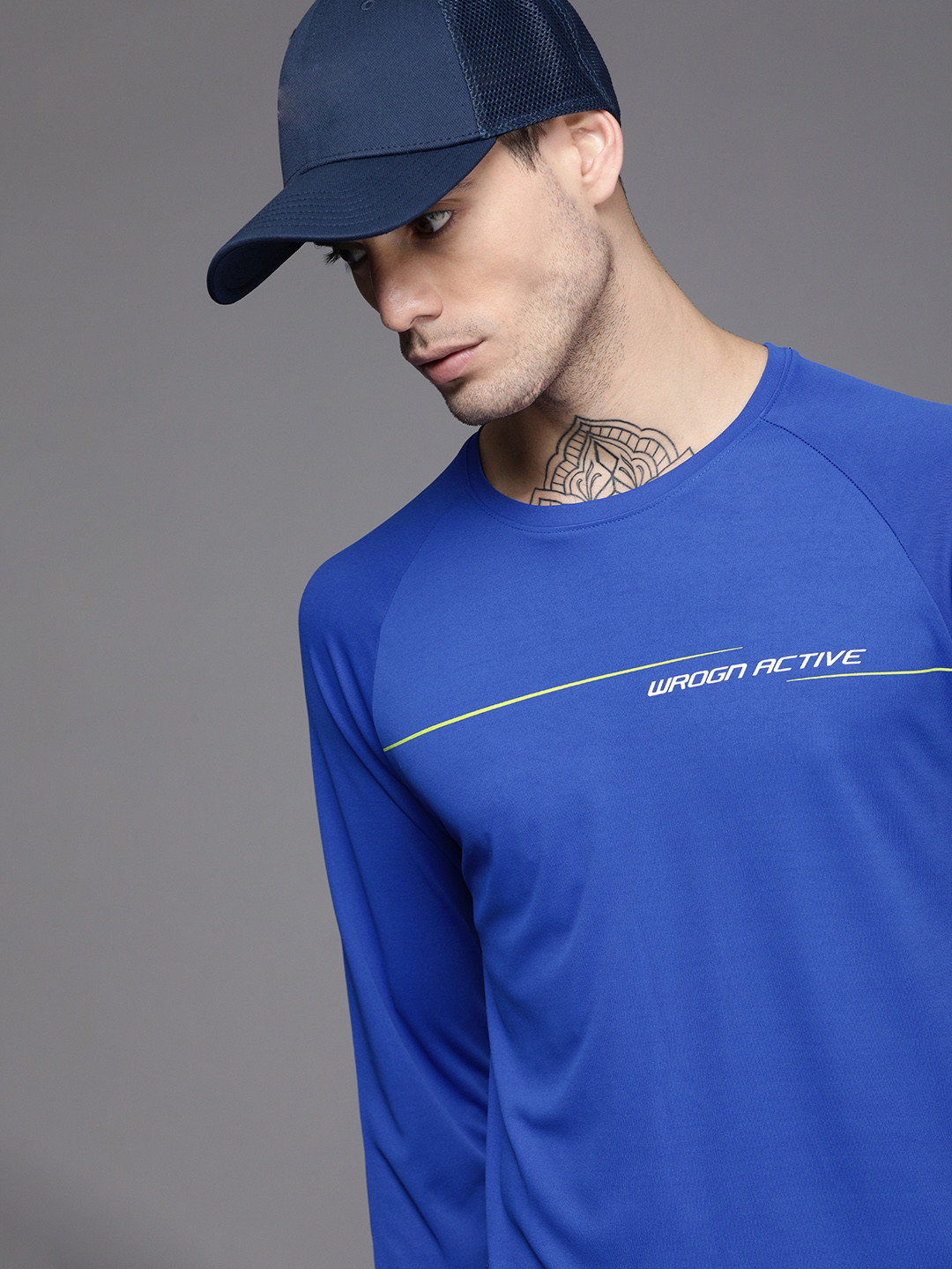 

WROGN ACTIVE Men Navy Blue Brand Logo Printed Slim Fit T-shirt
