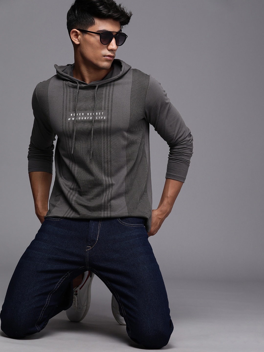 

WROGN Men Grey Striped Full Sleeved Hood T-shirt