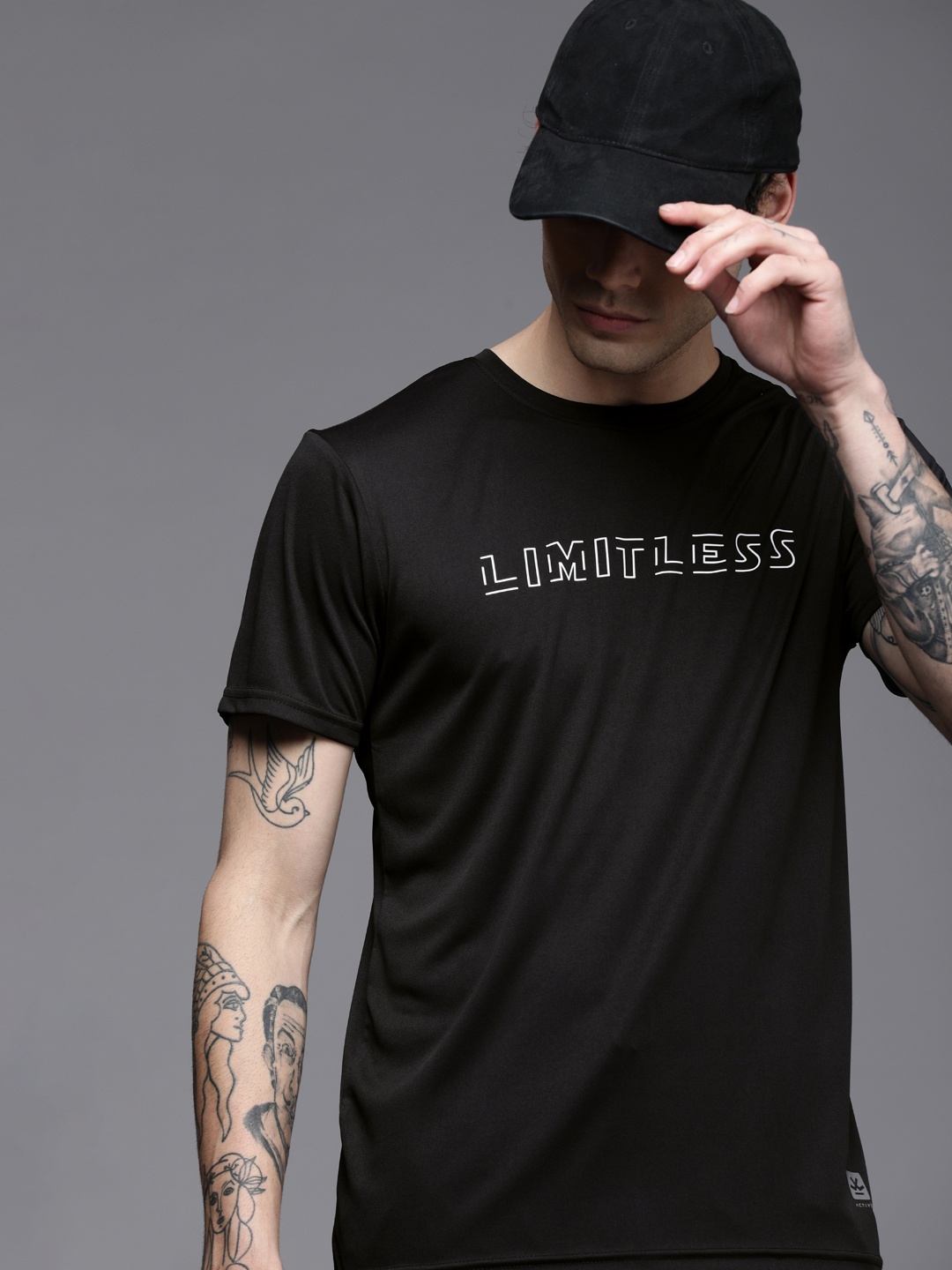 

WROGN ACTIVE Men Black Typography Printed Short Sleeved Sport T-shirt