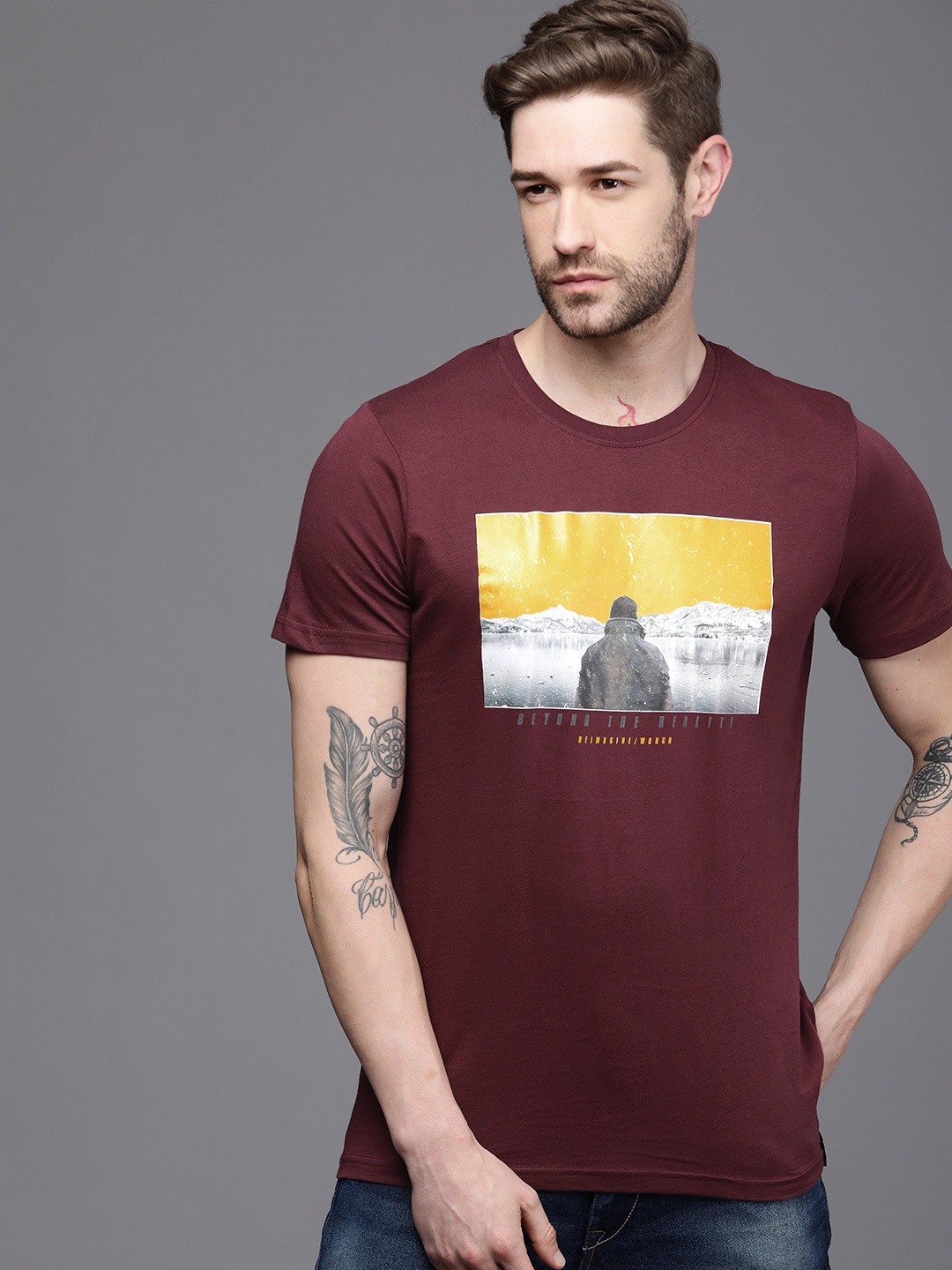 

WROGN Men Maroon Printed Slim Fit Pure Cotton T-shirt